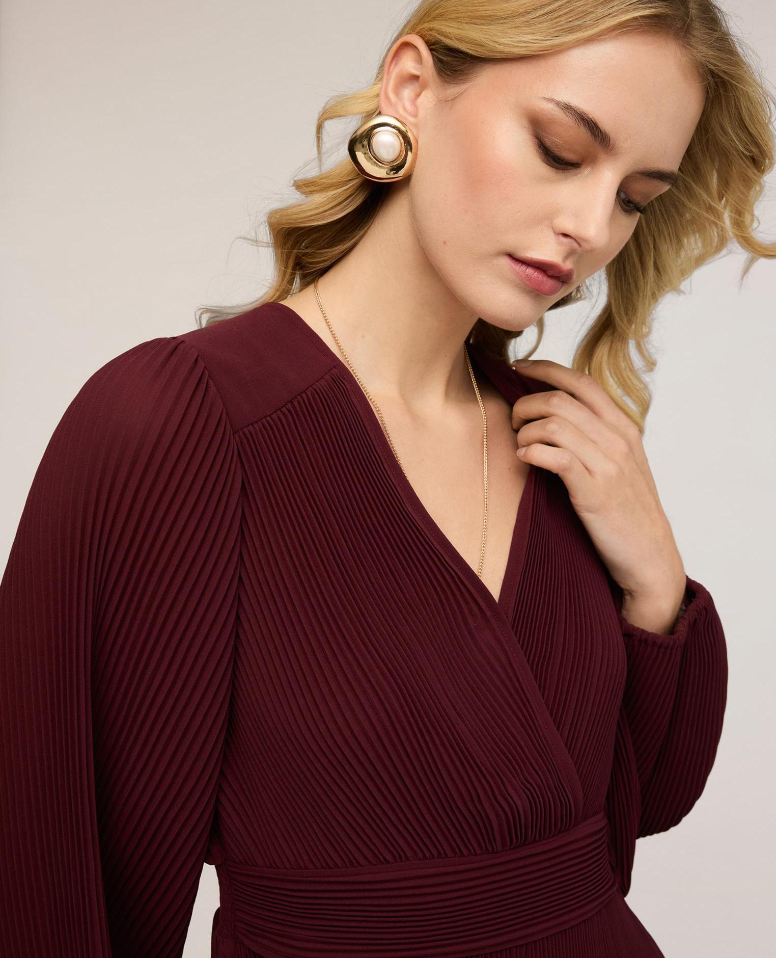 Blusa de mujer plisada de georgette con escote en v ajuste regular - Motivi - Burdeos Burdeos-4