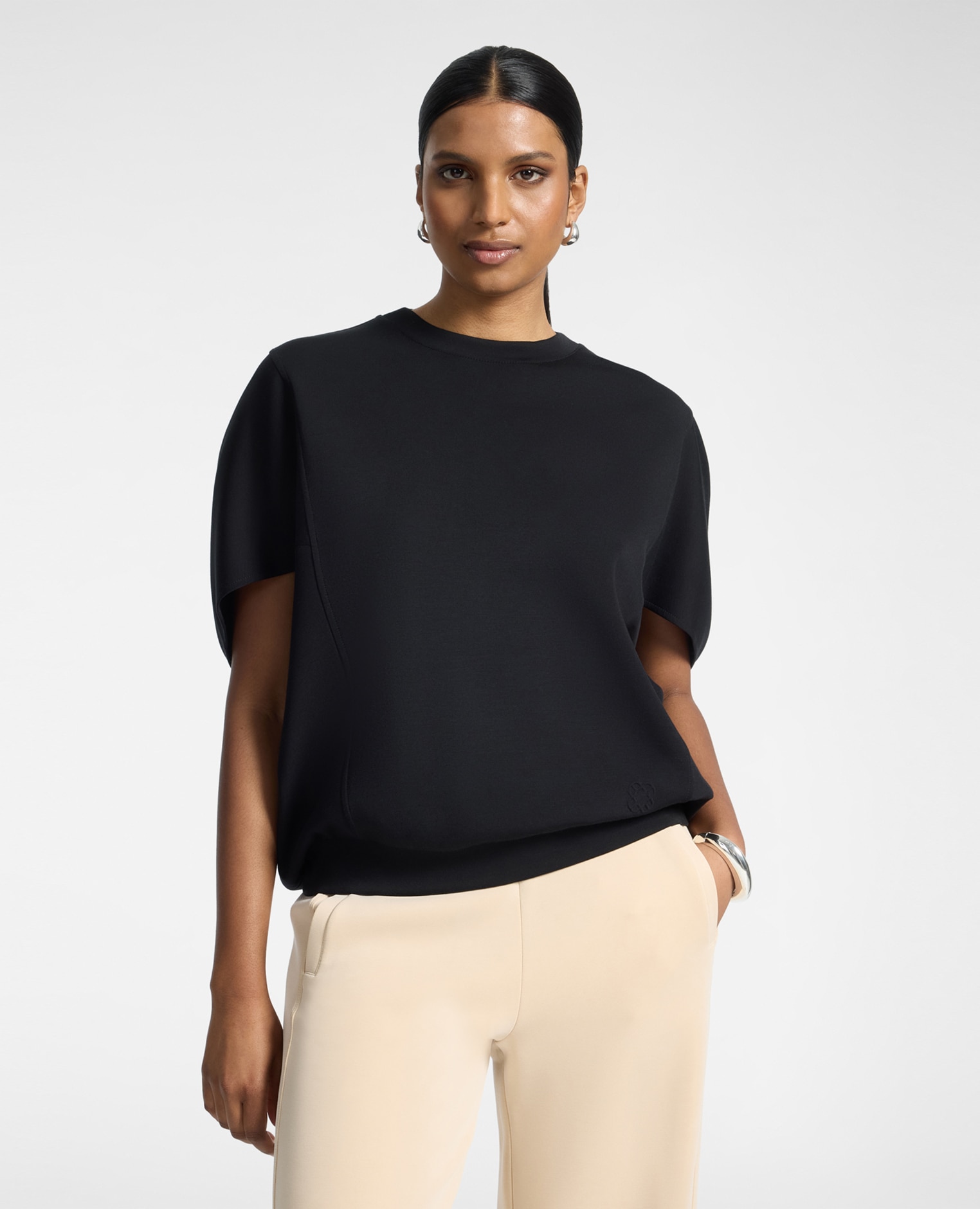 Sudadera de mujer en scuba ligero mezcla modal ajuste oversize con mangas cortas - Elena Miró - Negro Negro-1