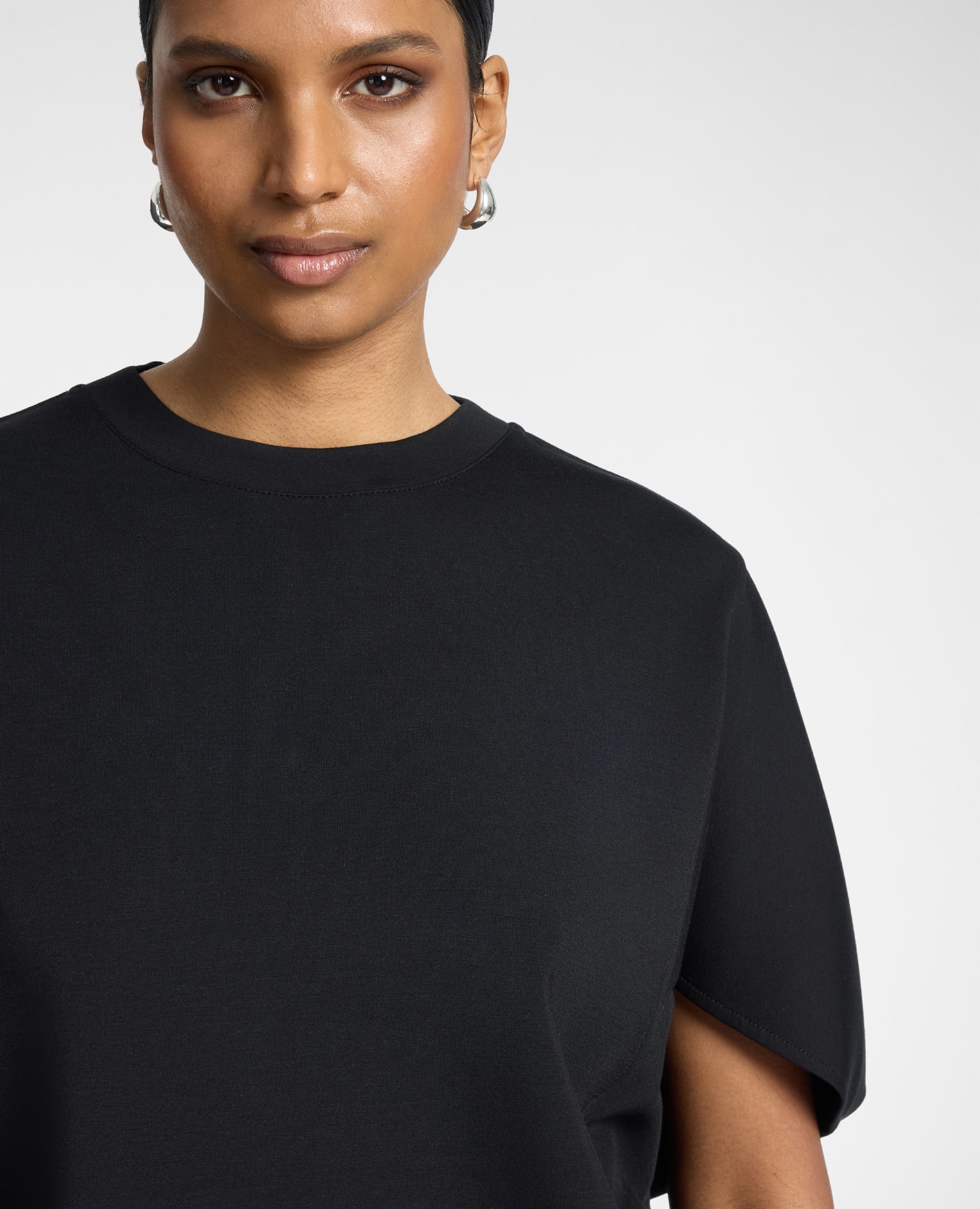 Sudadera de mujer en scuba ligero mezcla modal ajuste oversize con mangas cortas - Elena Miró - Negro Negro-4