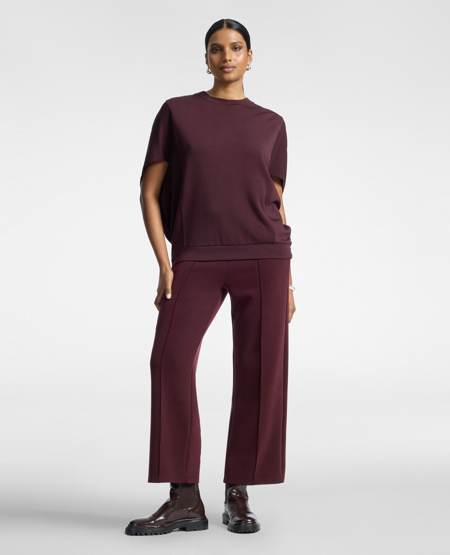 Sudadera de mujer en scuba ligero mezcla modal ajuste oversize con mangas cortas - Elena Miró - Burdeos Burdeos-3