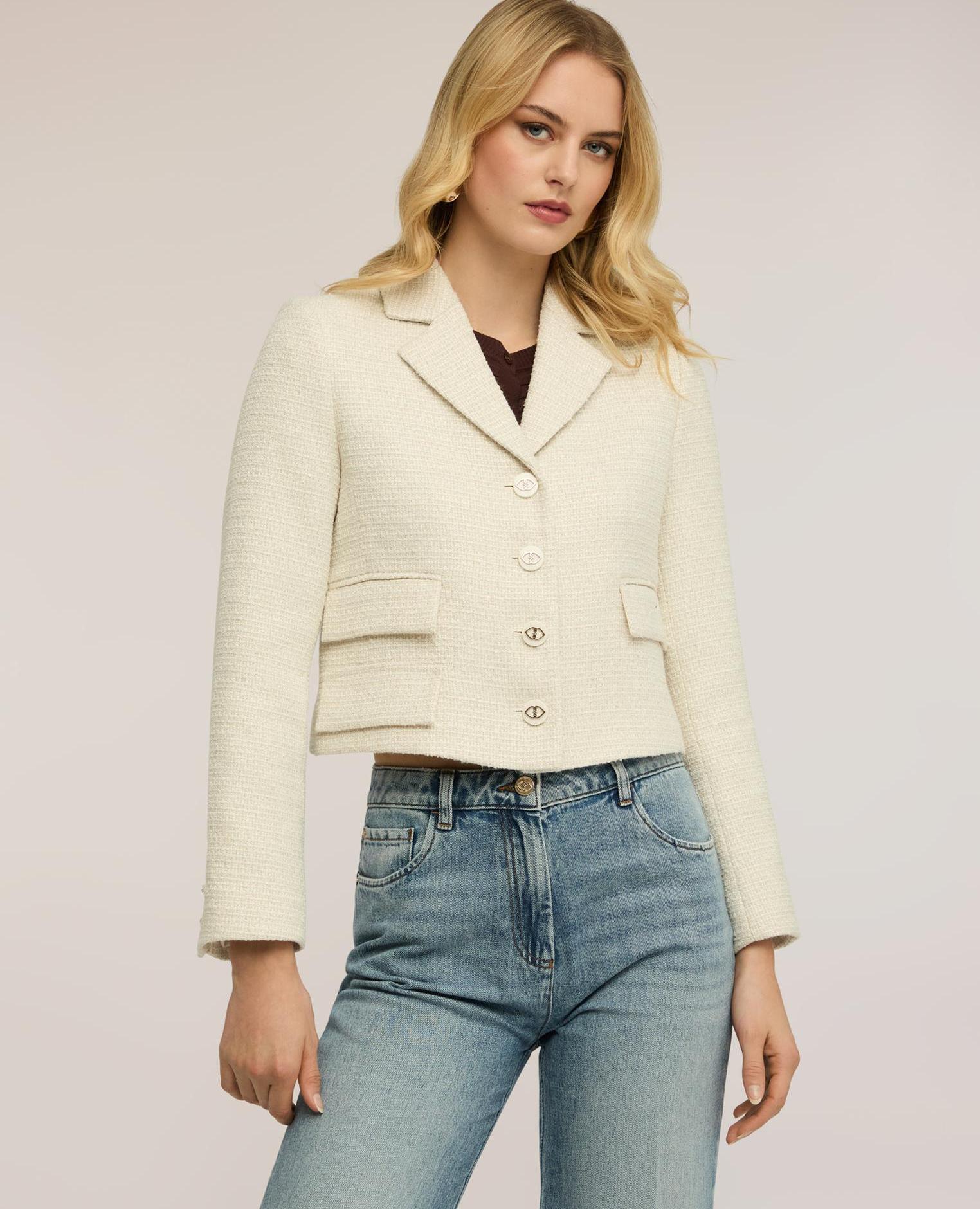 Motivi - Chaqueta de mujer corta cruzada en bouclé solapas clásicas.