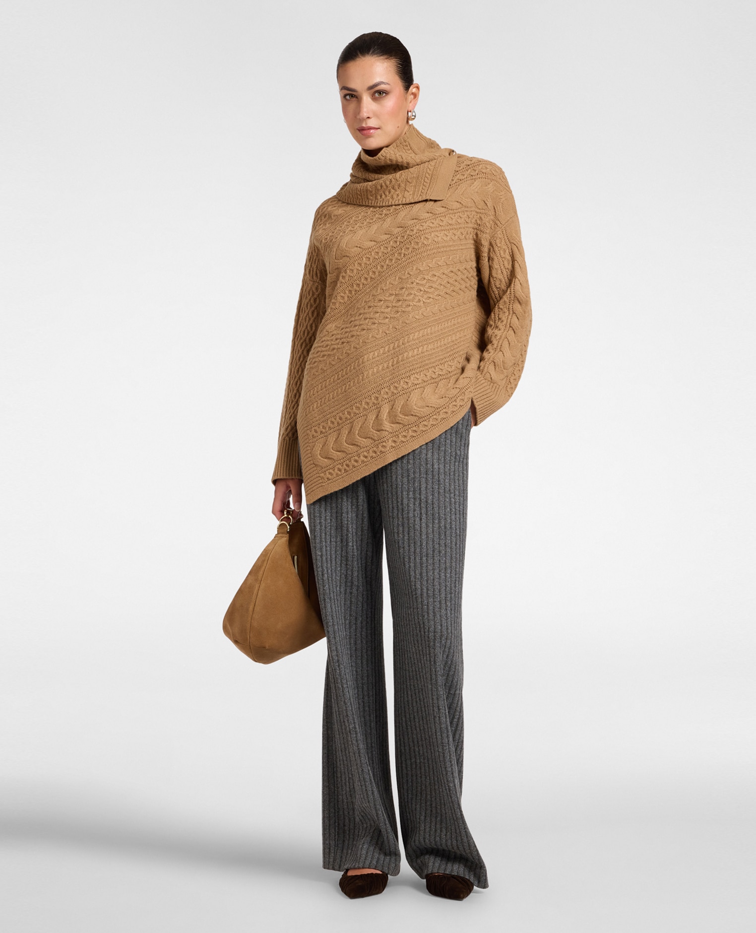 Jersey de mujer de pura lana con trenzas ajuste cómodo y largo asimétrico abertura lateral en el bajo - Elena Miró - Beige Beige-3
