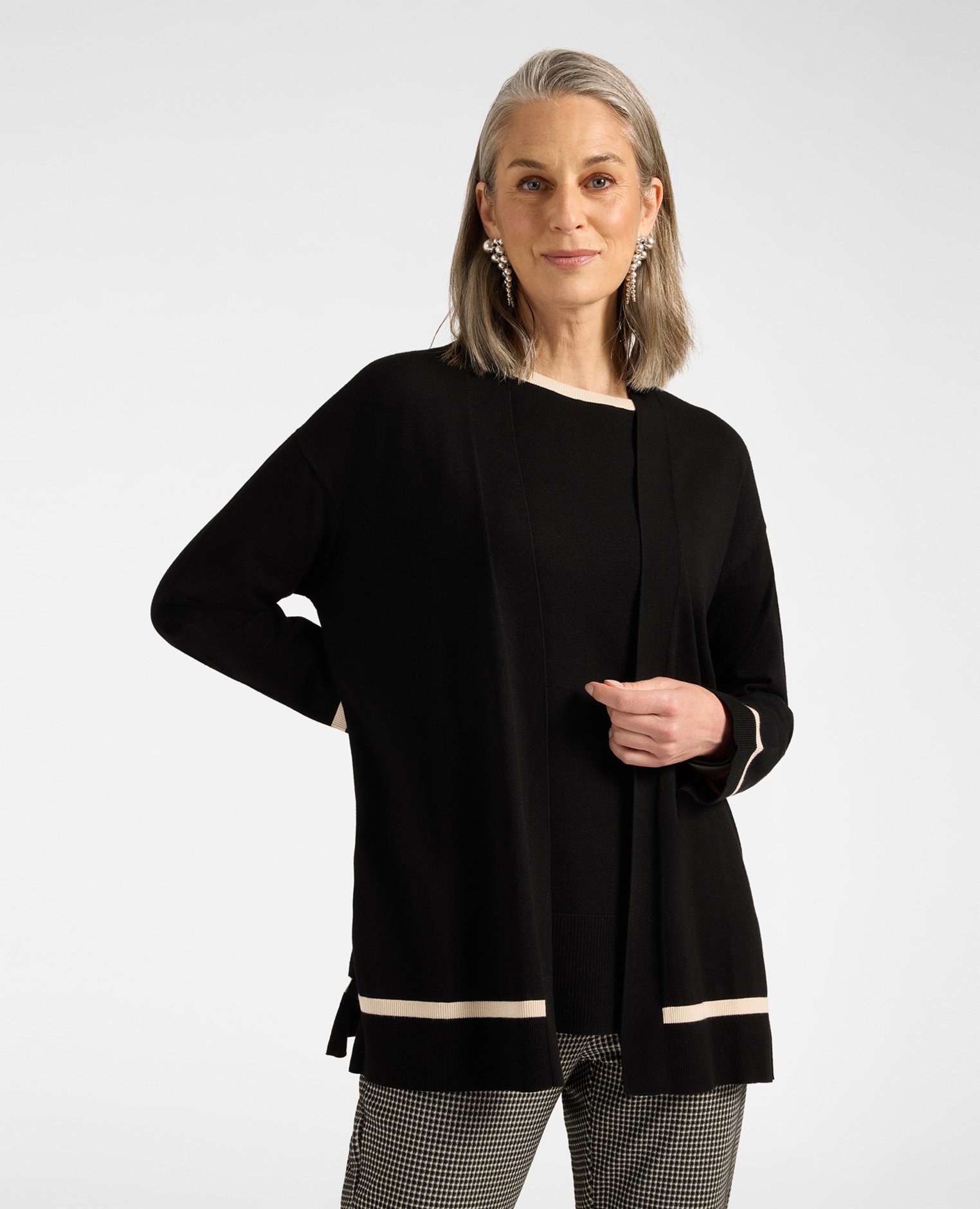 Cárdigan de mujer de viscosa abierto modelo regular con largo medio y parte delantera abierta sin cierre - Elena Miró - Negro Negro-1