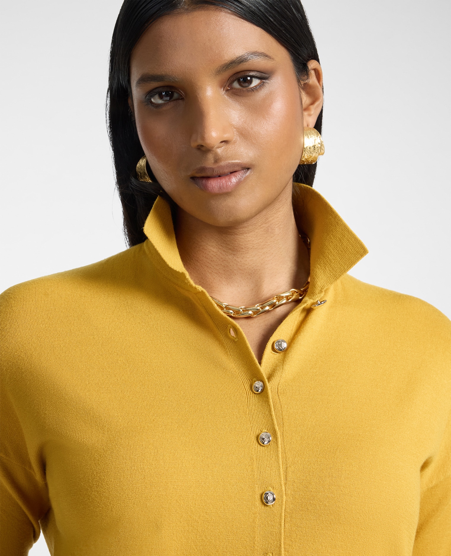 Jersey de mujer polo de viscosa con botones joya modelo boxy de longitud media con cierre de botones en el frente - Elena Miró - Amarillo Amarillo-4