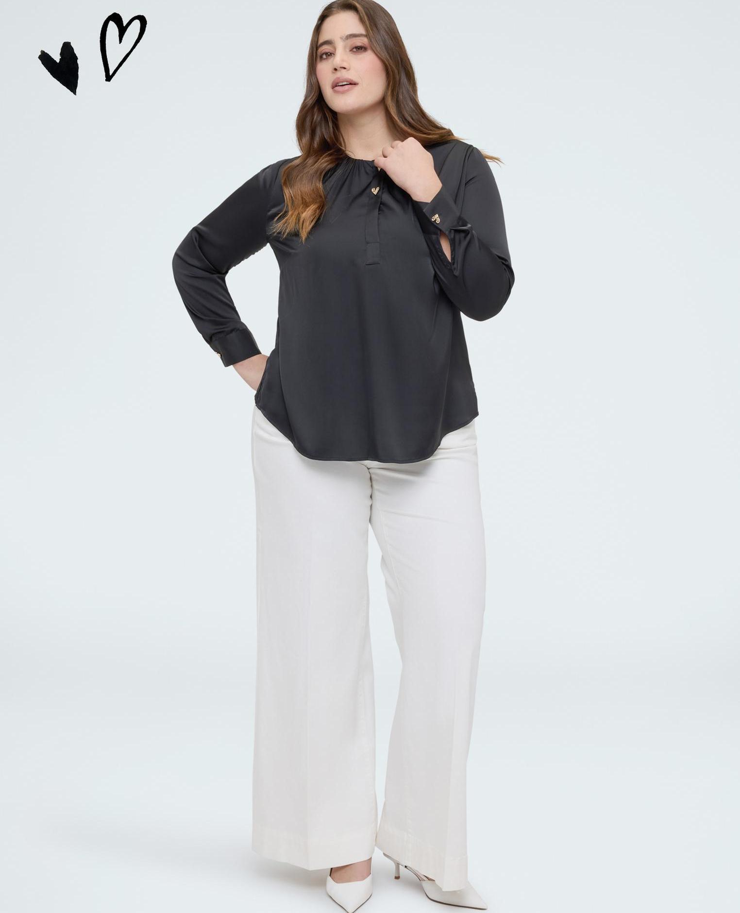 Blusa de mujer de raso con botones en forma de corazón mangas largas con puños reversibles - Fiorella Rubino - Negro Negro-3
