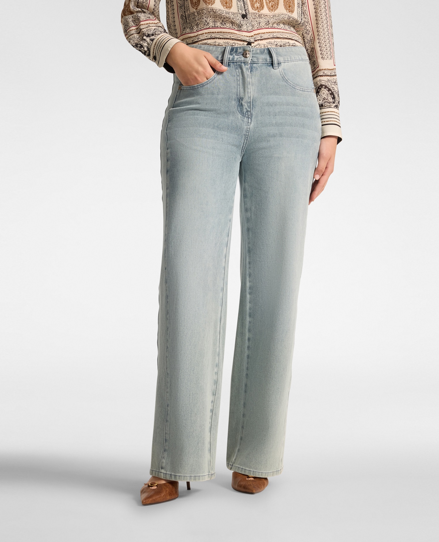 Jeans de mujer flare lavados ajuste wide con pierna amplia y acampanada - Elena Miró - Azul Azul-3
