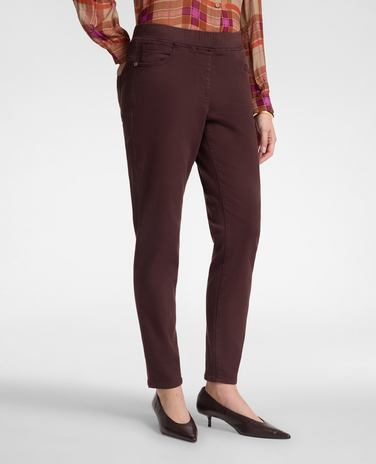 Pantalones de mujer slim en drill mezcla de algodón ajuste skinny cierre con banda elástica en la cintura - Elena Miró - Burdeos Burdeos-3