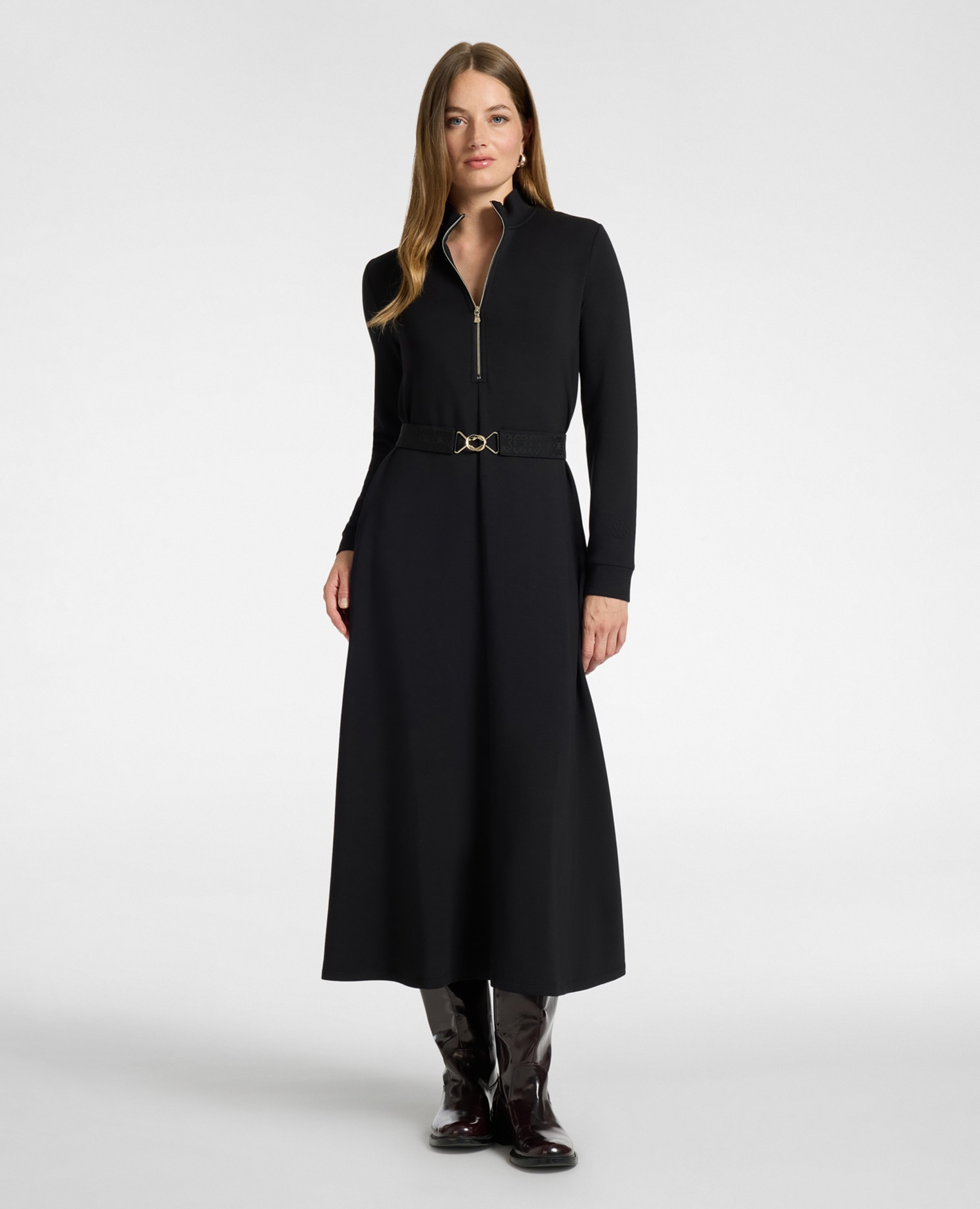 Vestido en scuba con cinturón cuello alto con cierre de cremallera frontal cinturón en la cintura con hebilla decorativa - Elena Miró - Negro Negro-1
