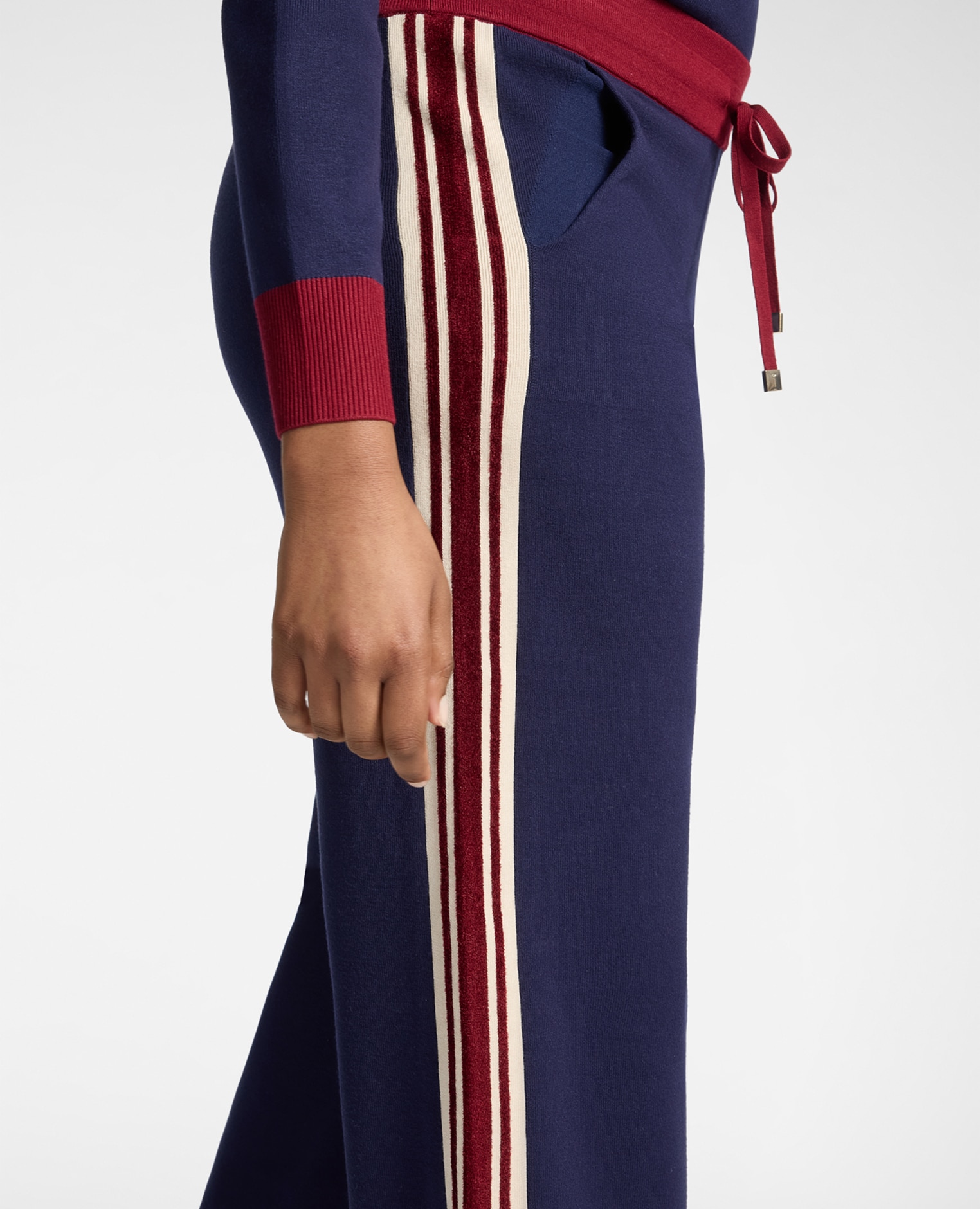 Pantalones de mujer cropped de punto con bordes a rayas ajuste cargo cierre con cordón en la cintura - Elena Miró - Azul Azul-4