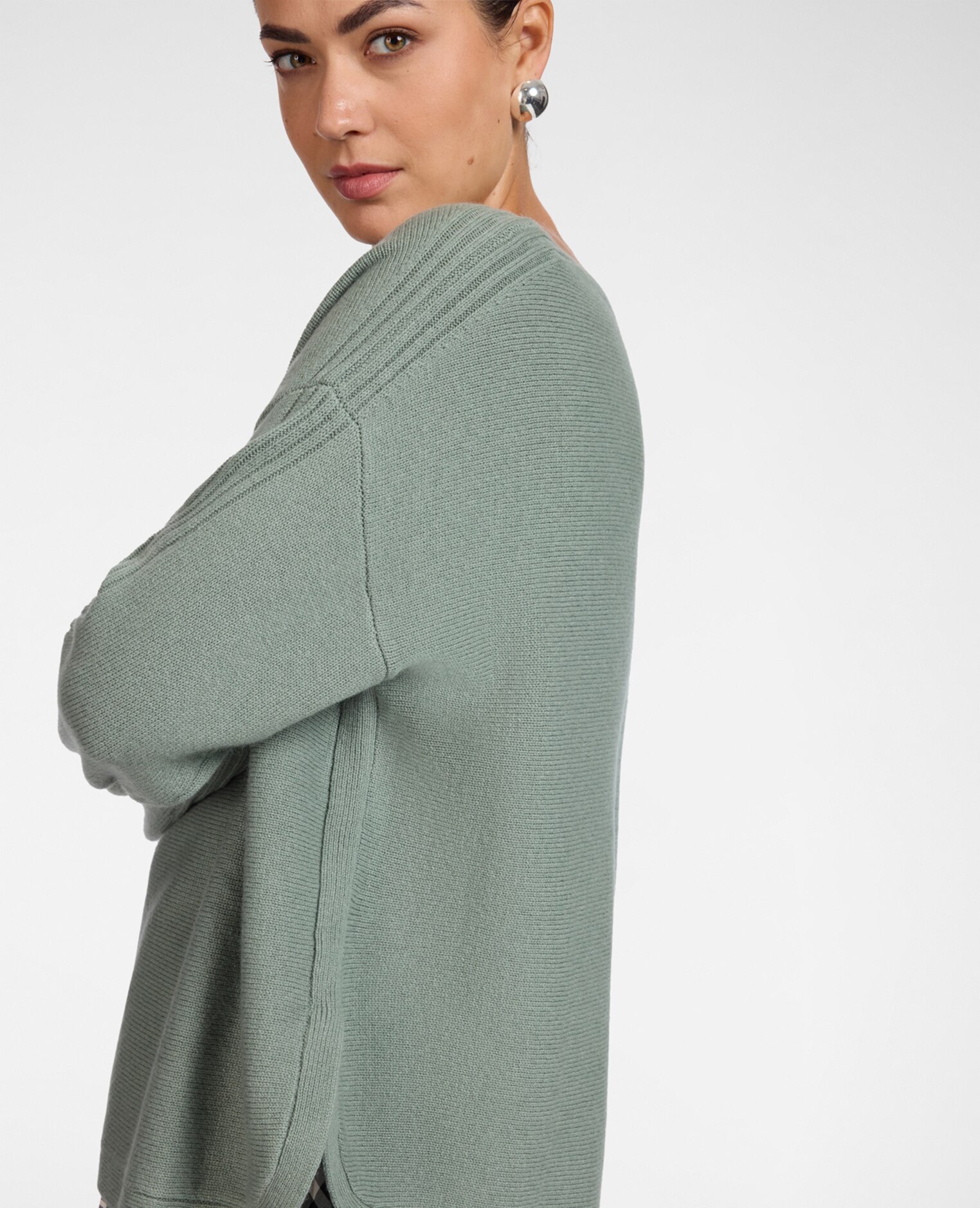 Jersey de mujer de pura lana con cuello barco ajuste boxy y largo medio - Elena Miró - Verde claro Verde claro-4