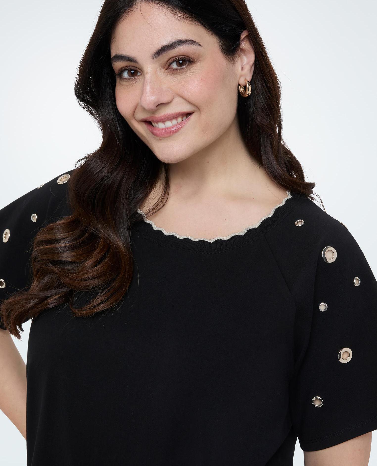 Camiseta de mujer con escote festoneado y ojales en las mangas - Fiorella Rubino - Negro Negro-4