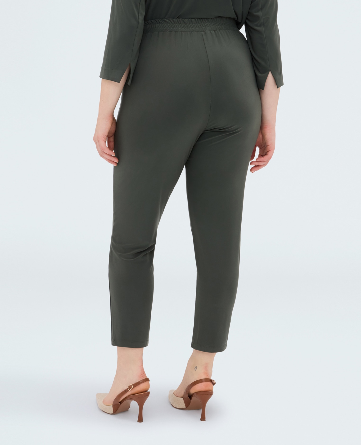 Joggers de mujer de punto jersey ajuste y diseño para el máximo confort - Fiorella Rubino - Verde Verde-2