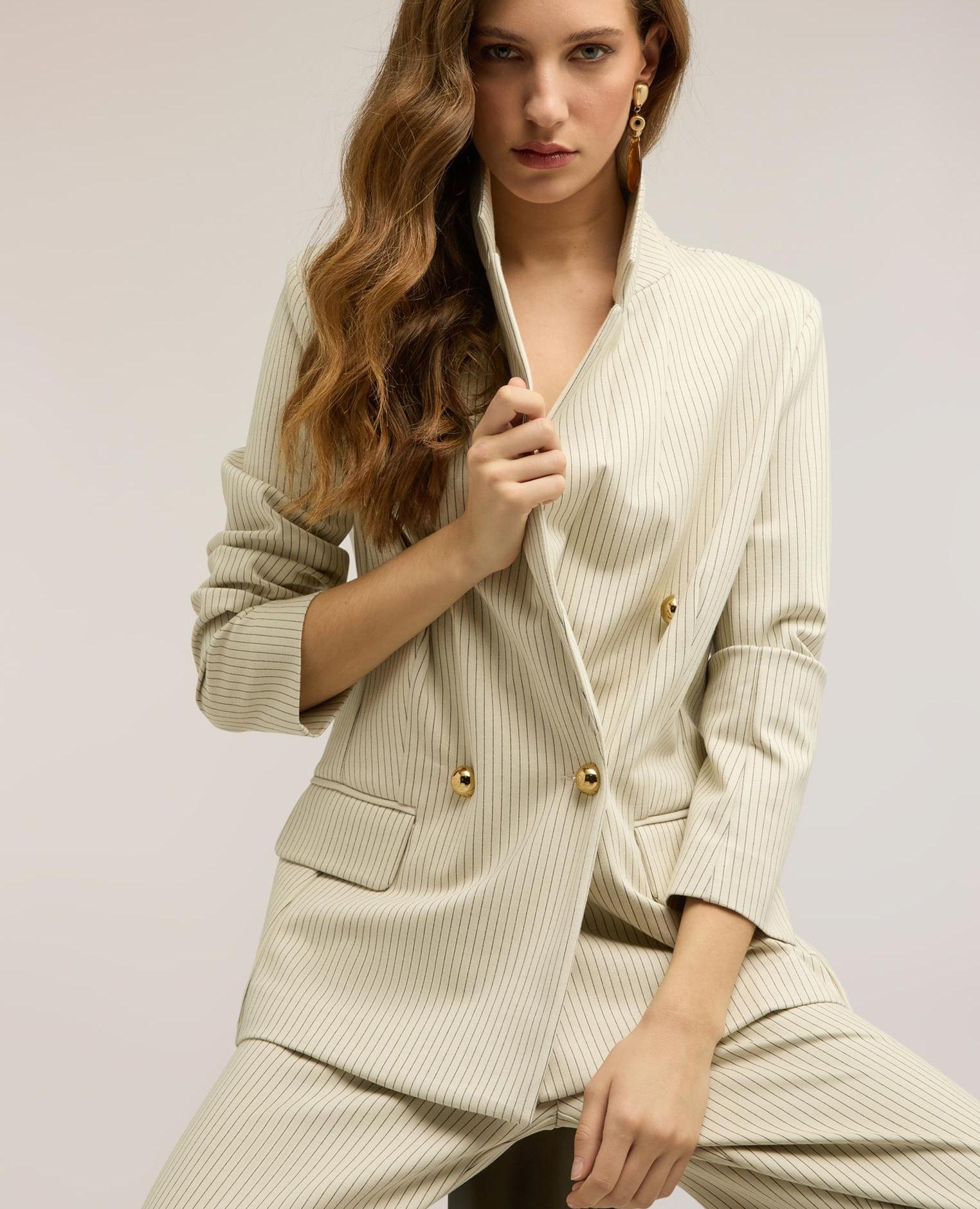 Motivi - Blazer de mujer cruzado de rayas diplomáticas en mezcla de algodón.