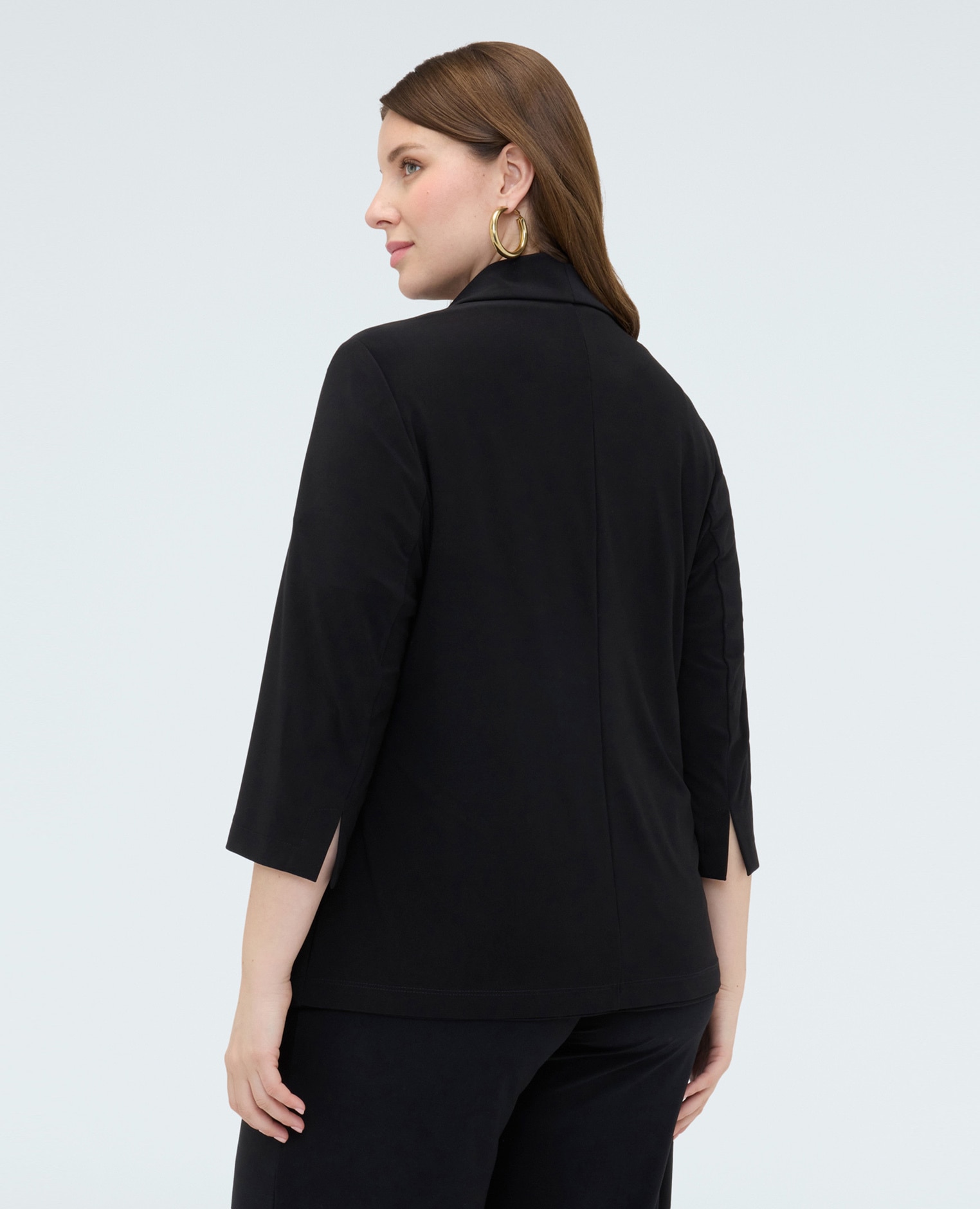 Blazer de mujer de punto con mangas de tres cuartos cierre de un solo pecho con botón decorativo dorado - Fiorella Rubino - Negro Negro-2