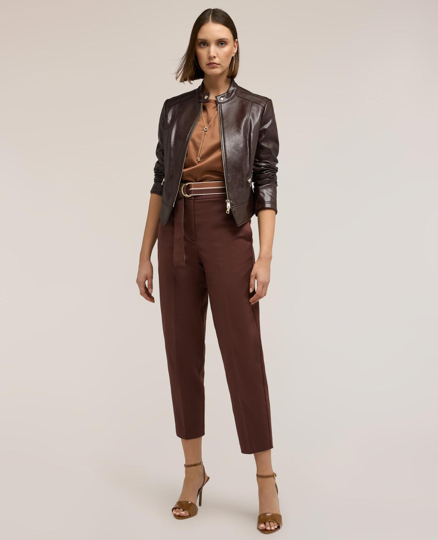 Motivi - Chaqueta de mujer con cremallera y cuello mao modelo corto con ajuste fitted.