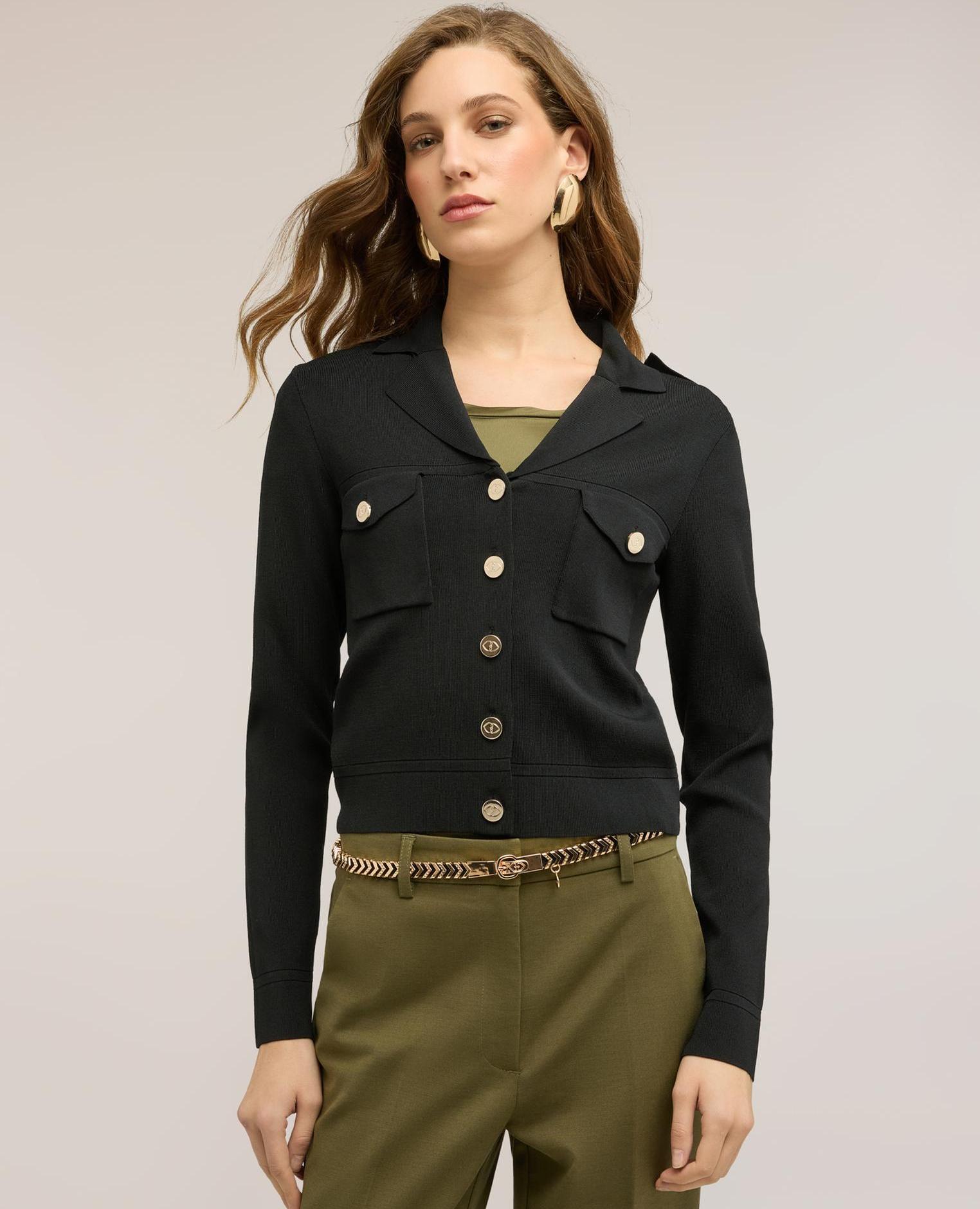 Chaqueta de mujer de punto corta dos bolsillos aplicados en el pecho con solapa y botón - Motivi - Negro Negro-4