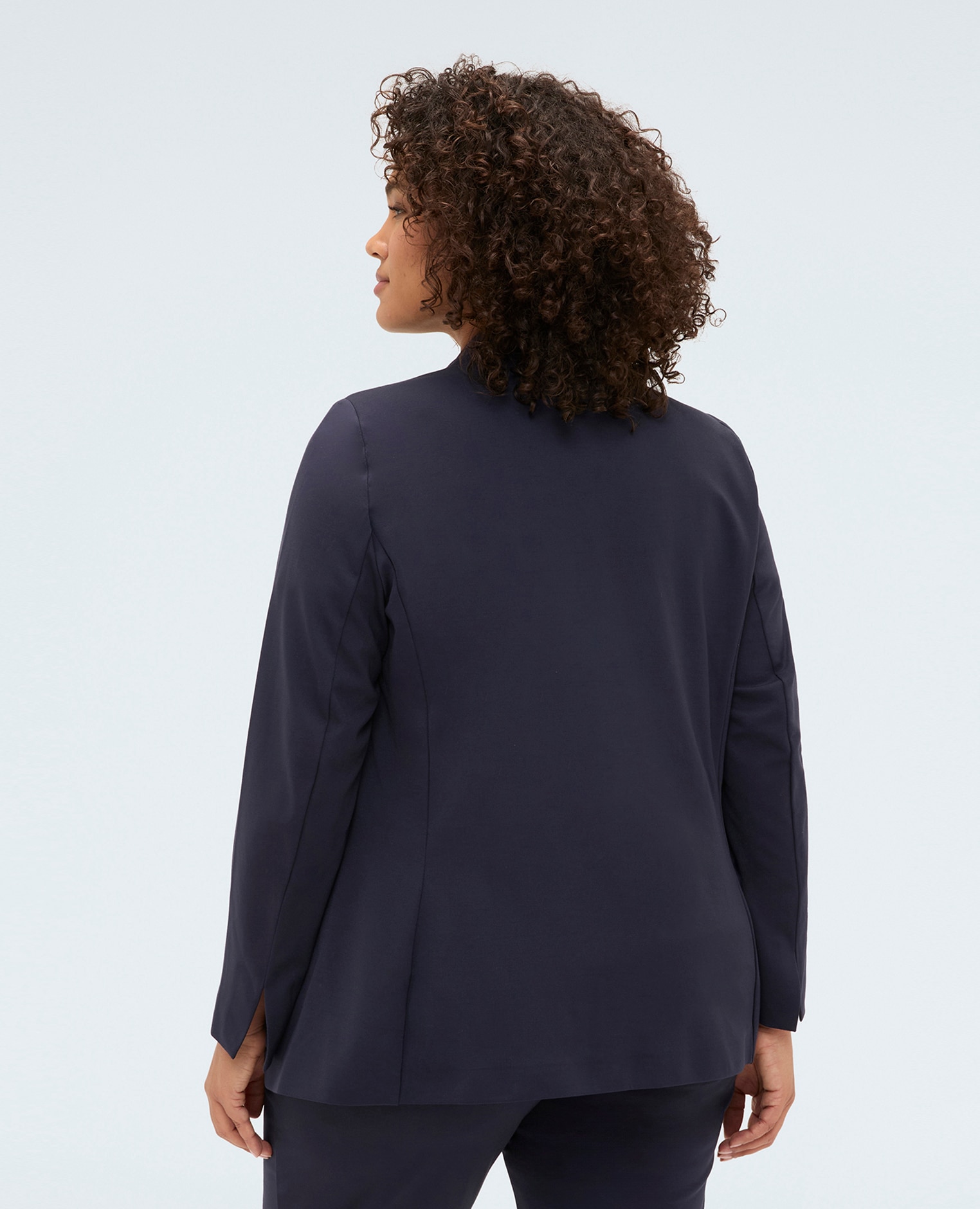 Blazer de mujer en punto milano cierre de un solo pecho con botón y bolsillos aplicados - Fiorella Rubino - Azul Azul-2