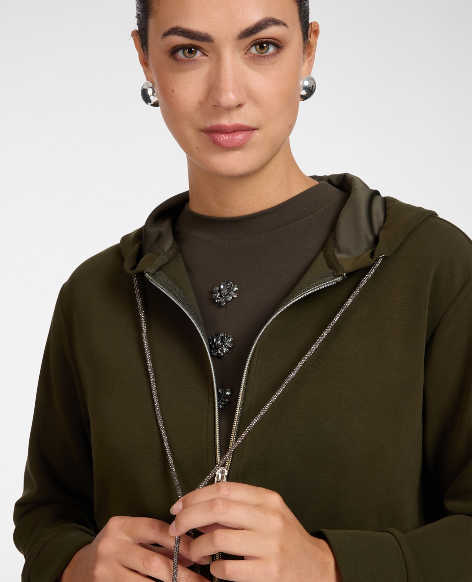 Sudadera de mujer con capucha mezcla modal ajuste regular con cierre frontal de cremallera - Elena Miró - Verde militar Verde militar-4