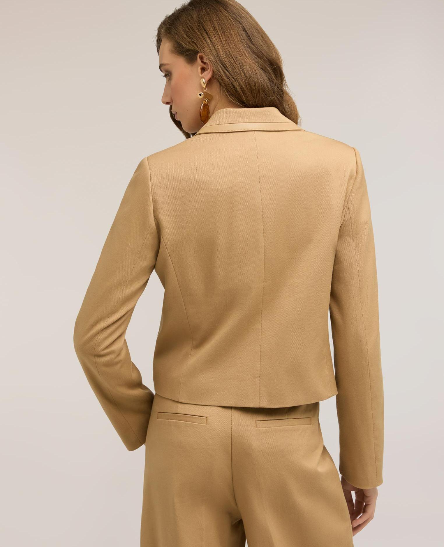 Chaqueta de mujer de algodón con bolsillos cierre frontal con cuello de solapa y botones - Motivi - Beige Beige-2