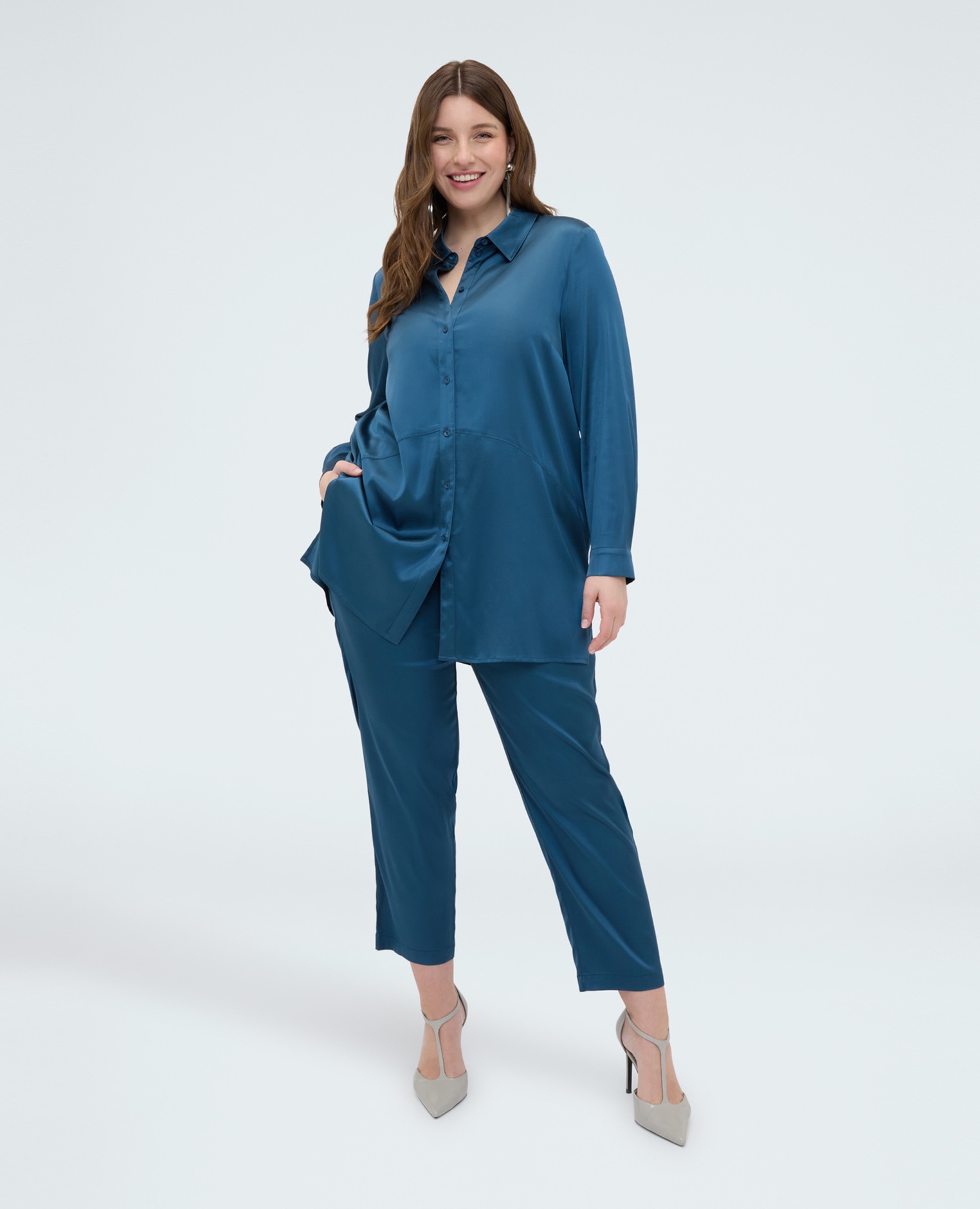 Joggers de mujer de raso elástico ajuste y diseño para el máximo confort - Fiorella Rubino - Turquesa Turquesa-3