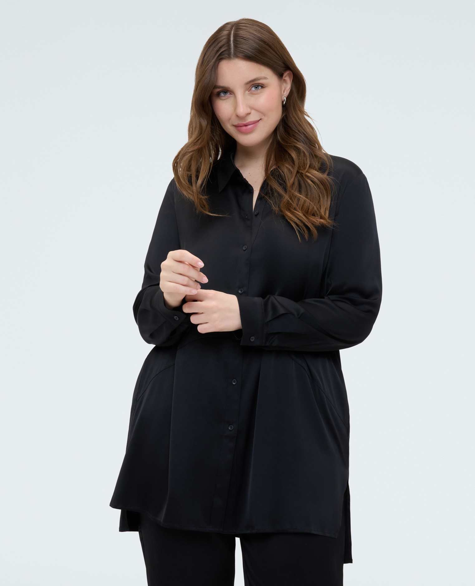 Camisa de mujer en raso stretch línea amplia y suave para el máximo confort - Fiorella Rubino - Negro Negro-1