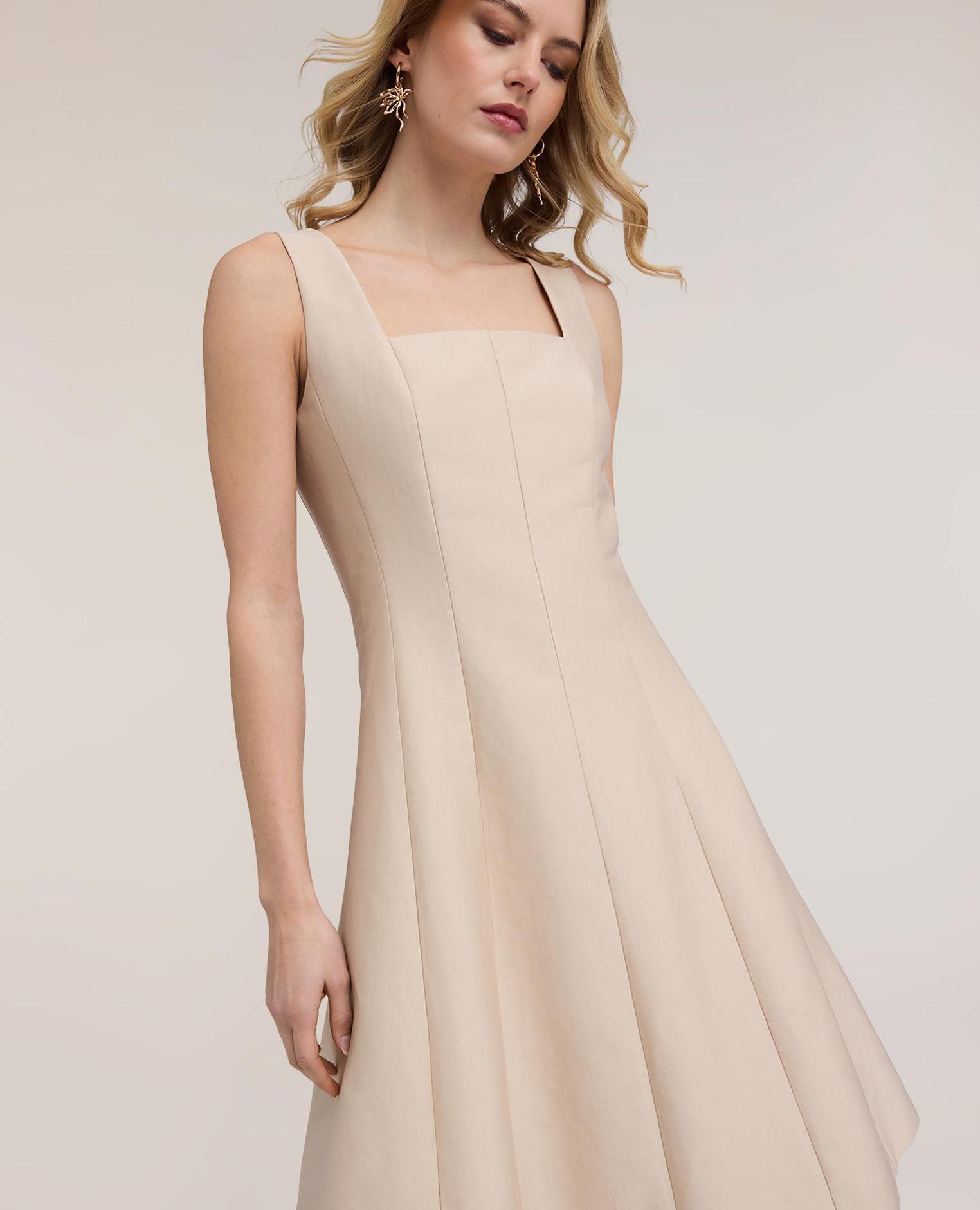 Vestido flare de telas ligeras línea evasé con construcción en paneles cierre con cremallera posterior - Motivi - Beige Beige-4