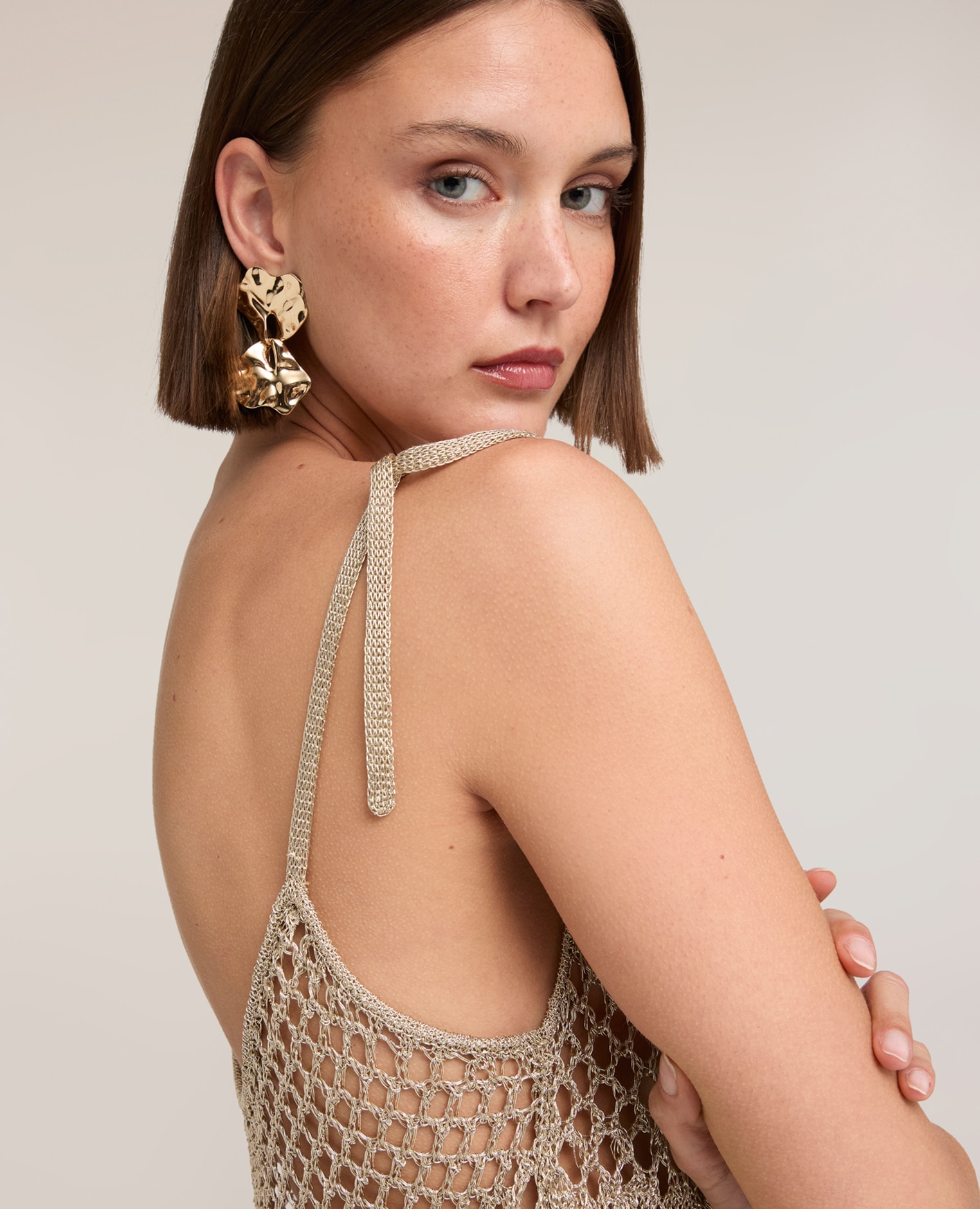 Top de mujer de punto calado en lurex modelo con escote redondo profundo - Motivi - Oro Oro-4
