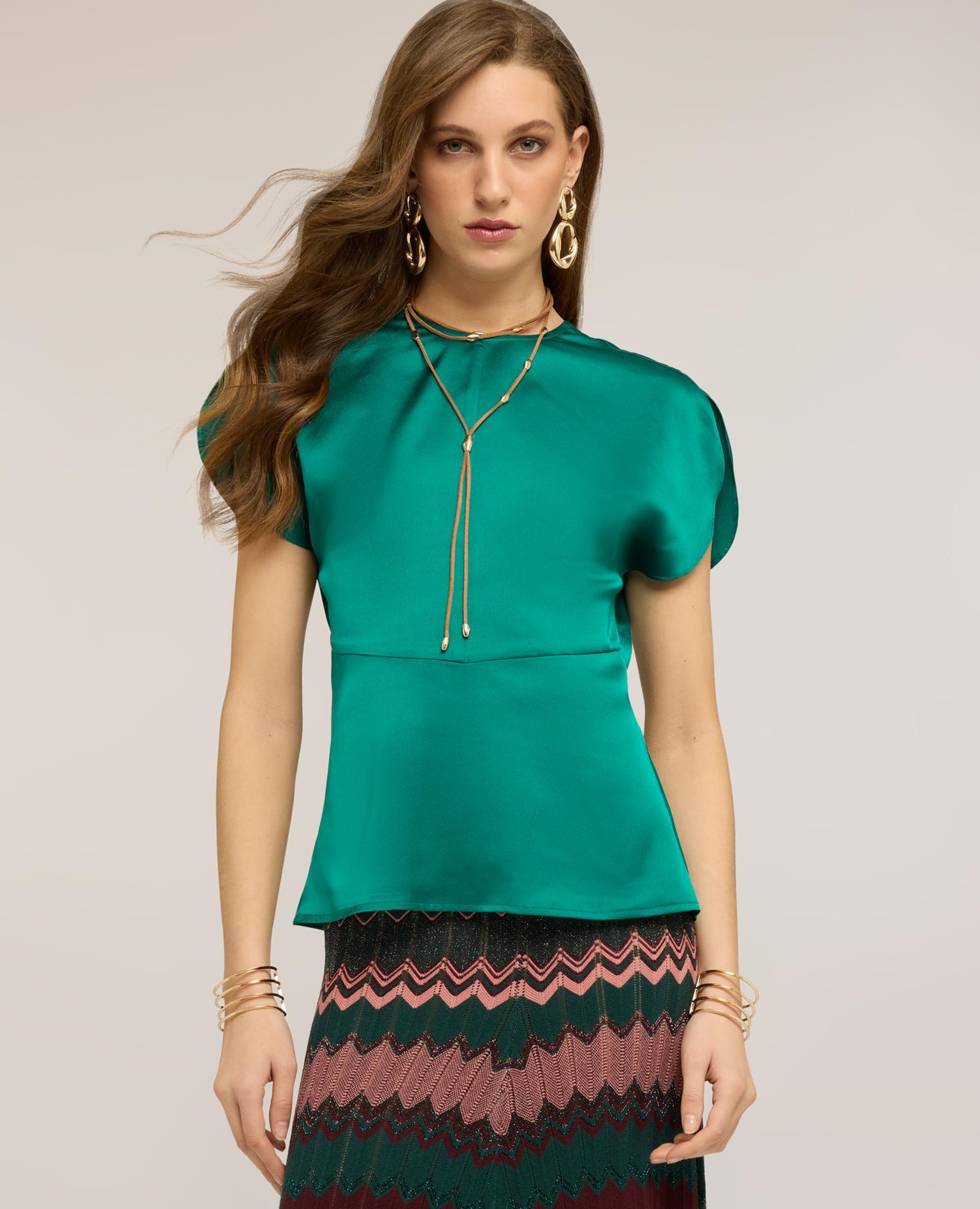 Blusa de mujer de satén con mangas de pétalo escote redondo con cierre de cremallera en la parte posterior - Motivi - Verde Verde-3