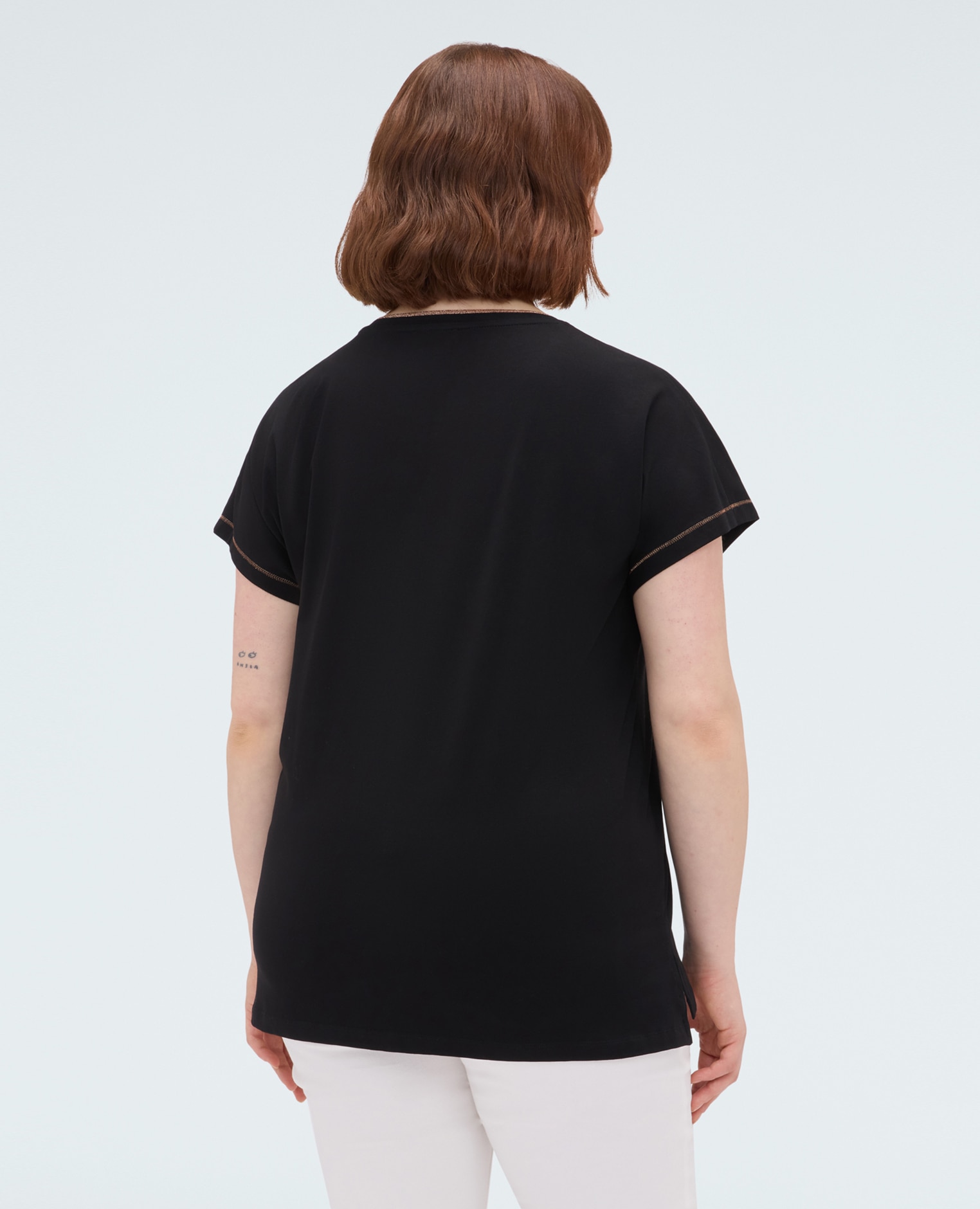 Camiseta de mujer de algodón con estampado soleil aplicación con inscripción "soleil" en la parte delantera - Fiorella Rubino - Negro Negro-2