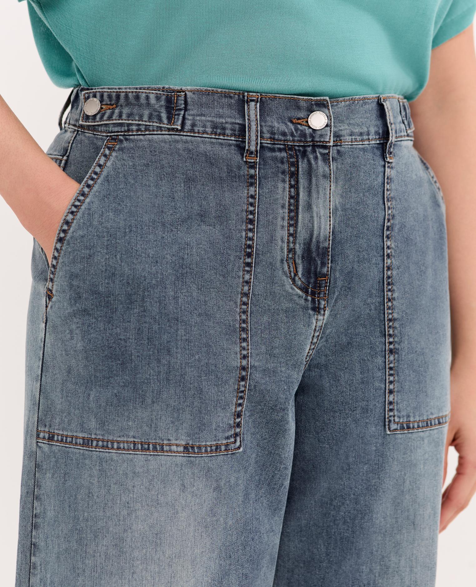 Vaqueros de mujer wide leg con maxi bolsillos dos maxibolsillos aplicados en la parte delantera y detalle con botones - Fiorella Rubino - Azul Azul-3
