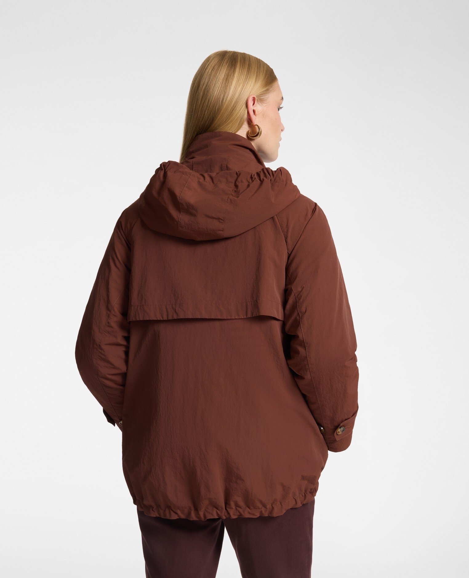 Parka de mujer con bolsillos cargo ajuste acampanado largo medio cierre con cremallera y botones - Elena Miró - Marrón Marrón-2
