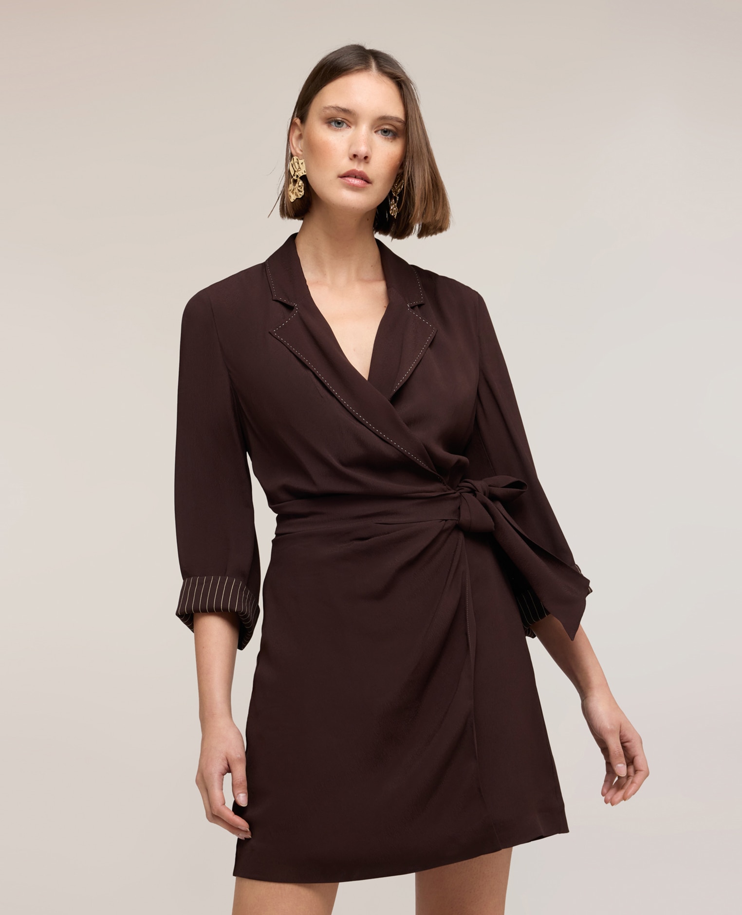 Vestido camisero the tailoring lab cierre lateral con cinturón en la cintura y drapeado - Motivi - Marrón Marrón-3