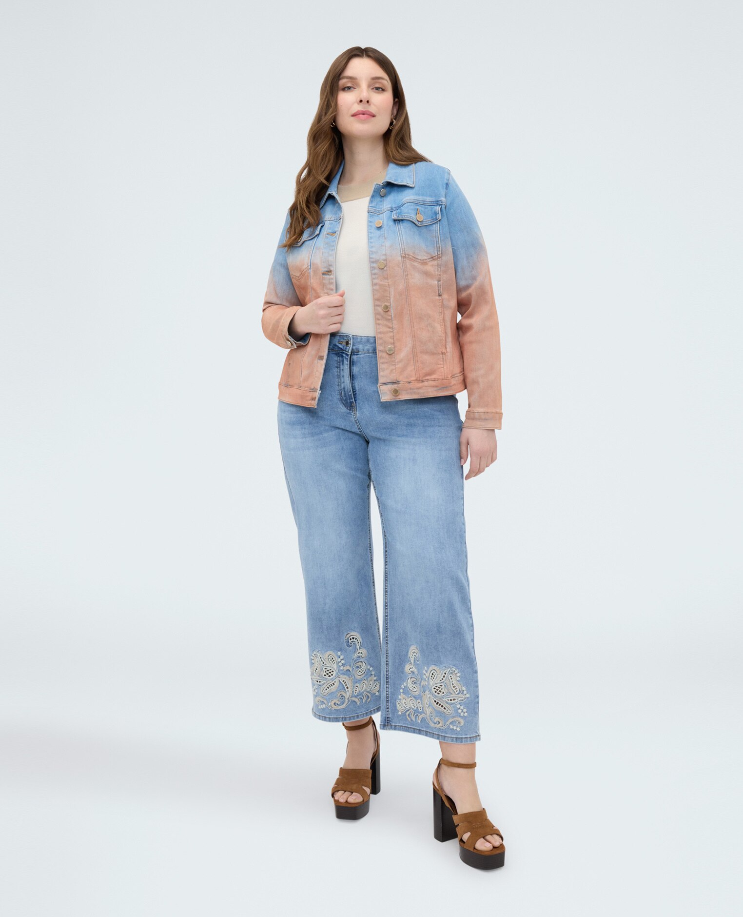 Chaqueta de mujer en denim degradado cuello clásico - Fiorella Rubino - Azul claro Azul claro-3