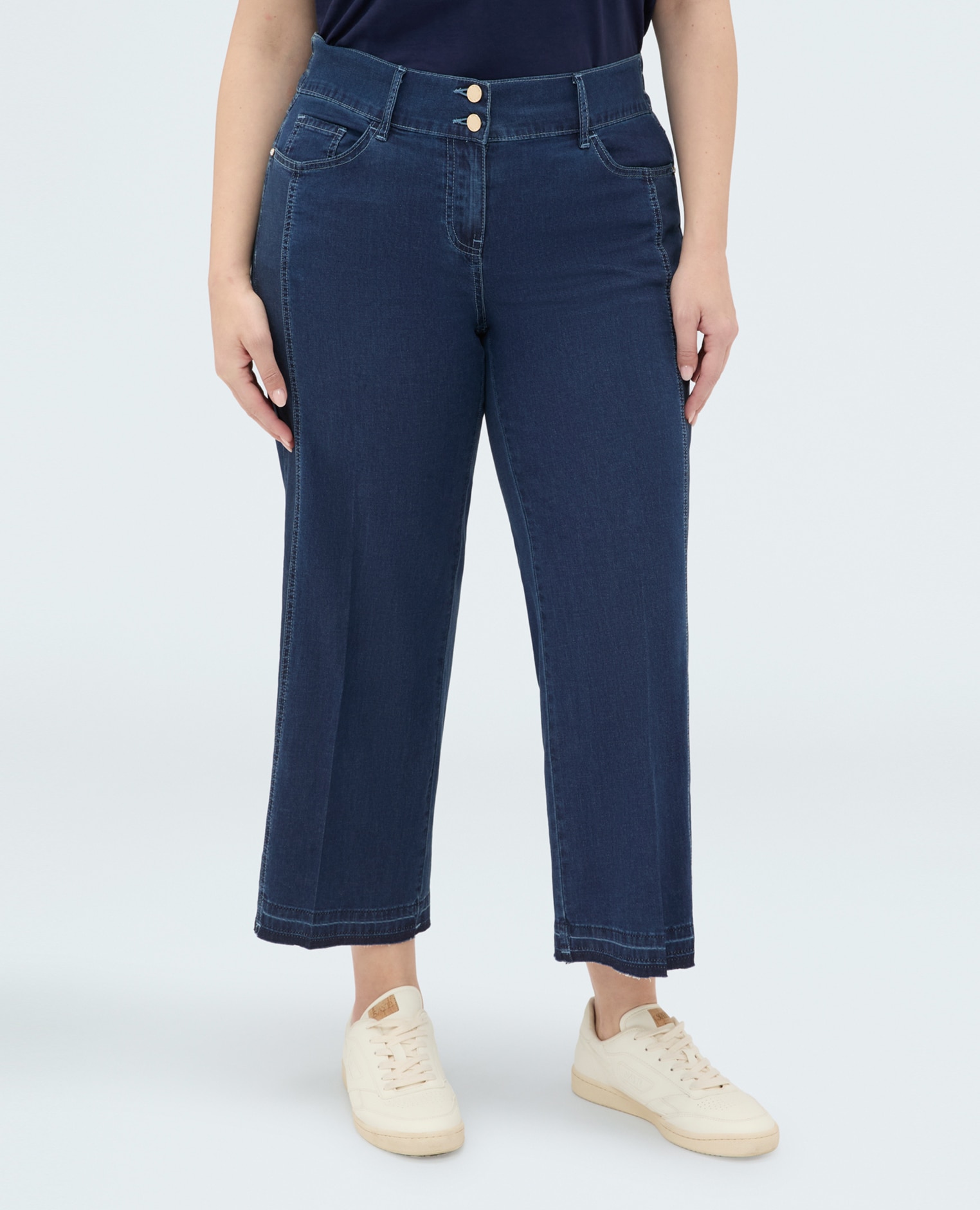 Vaqueros de mujer cropped en denim ligero cierre con doble botón y cremallera delante y elástico detrás - Fiorella Rubino - Azul Azul-3