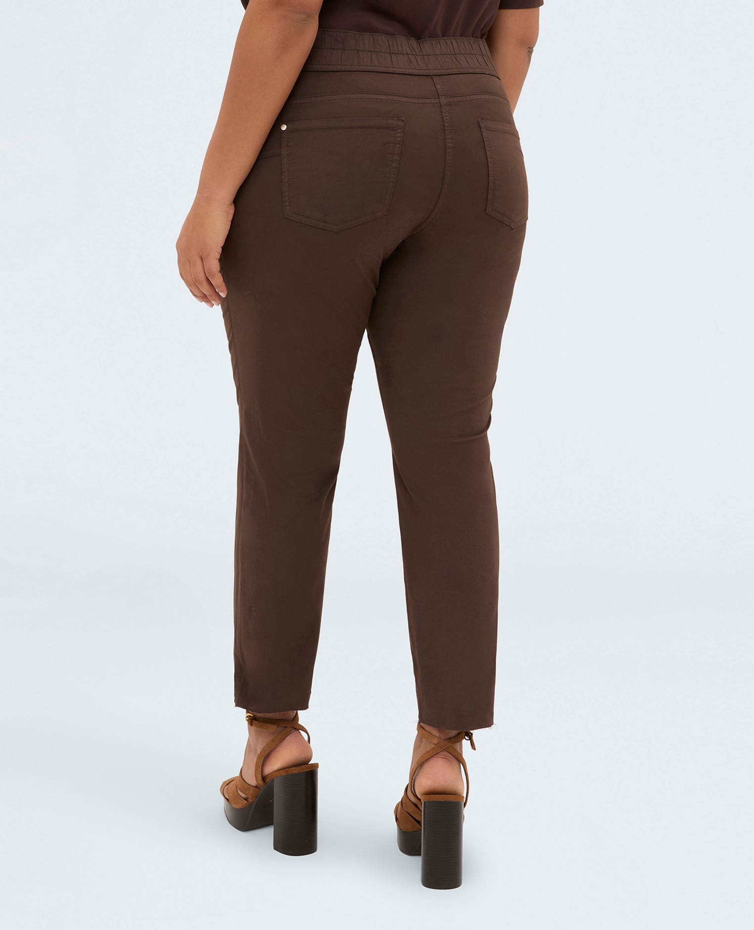 Pantalones de mujer skinny de algodón bolsillos de ojal y corte vivo en el bajo - Fiorella Rubino - Marrón Marrón-2