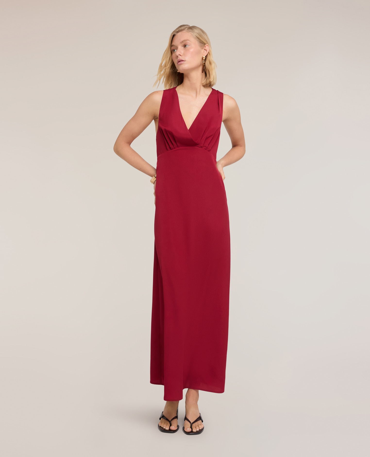 Vestido largo en crepé de china con anilla escote en v frontal con drapeado cierre con cremallera - Motivi - Rojo Rojo-3