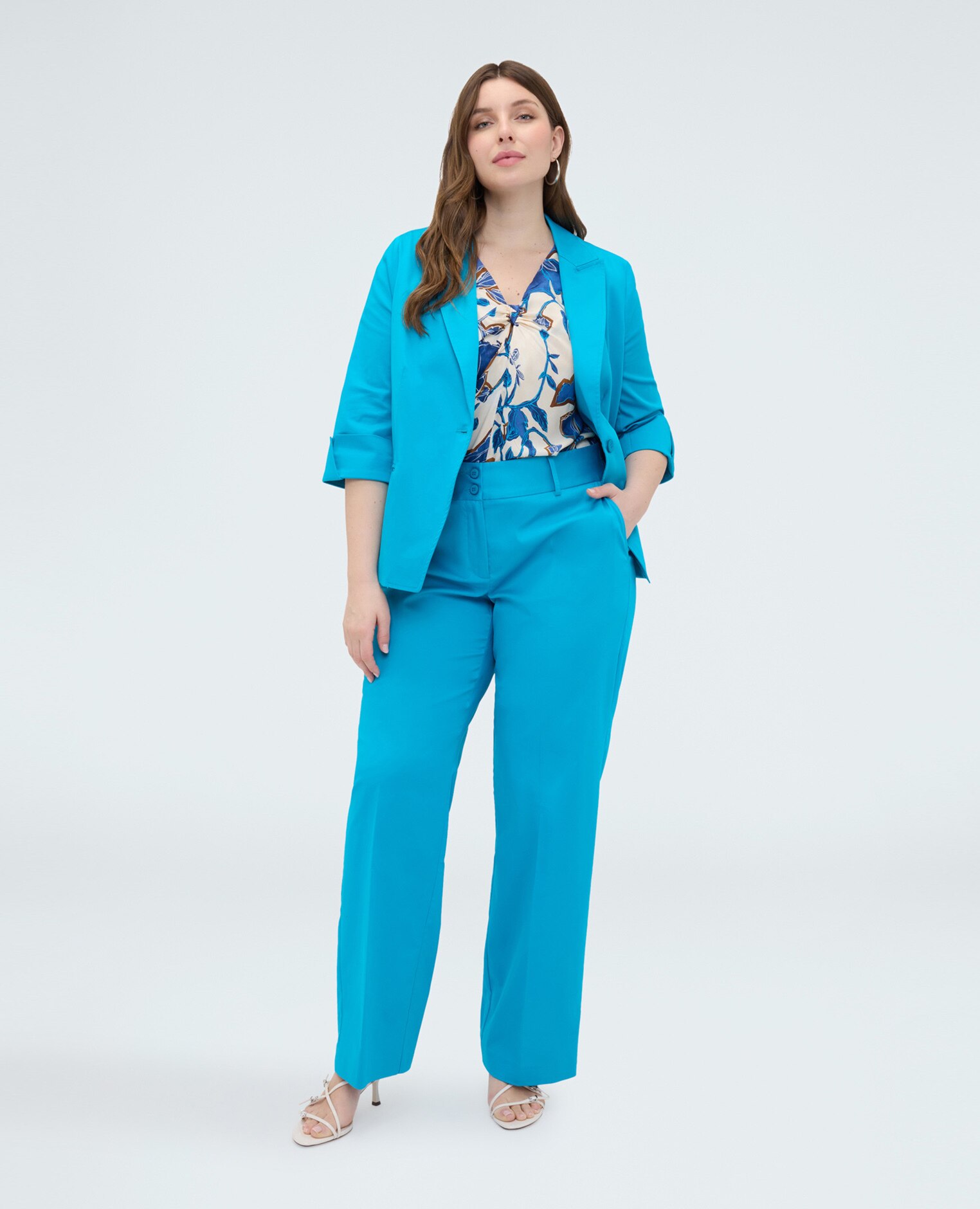 Blazer de mujer de mezcla de algodón con solapas mangas de tres cuartos con dobladillos y dos bolsillos en la parte delantera - Fiorella Rubino - Azul claro Azul claro-3