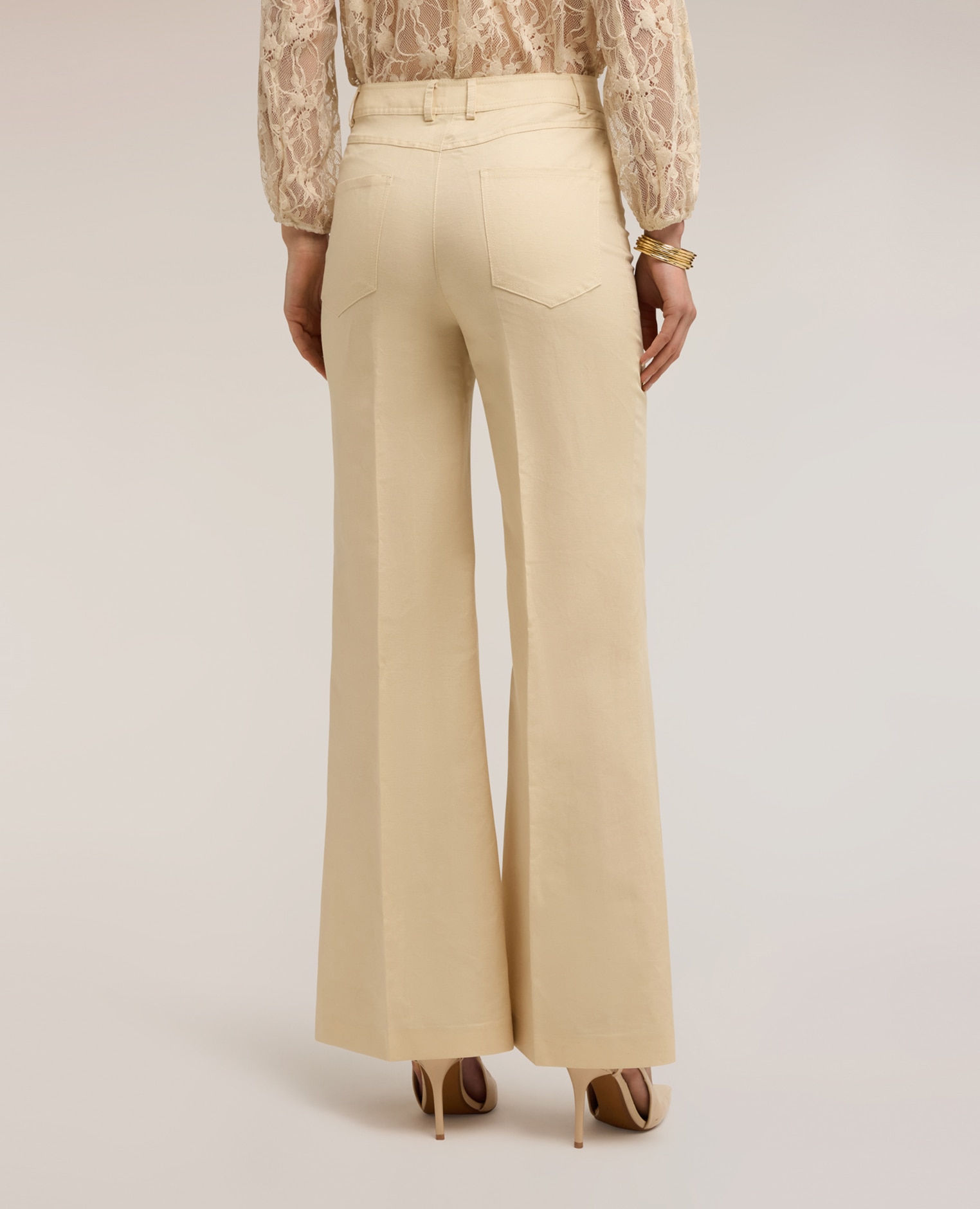 Pantalones de mujer flare de mezcla de lino cierre frontal con botón y cremallera - Motivi - Beige Beige-2