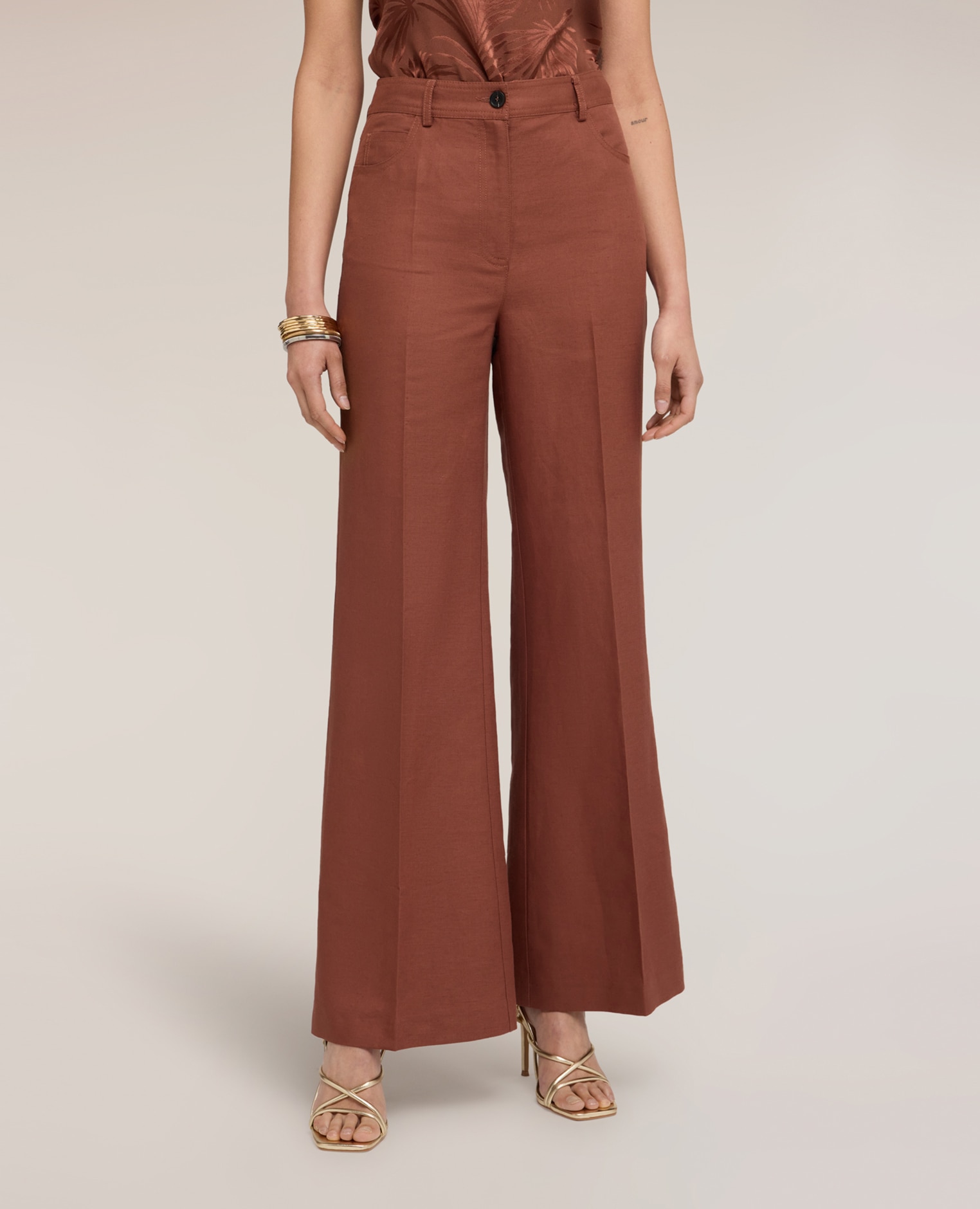 Pantalones de mujer flare de mezcla de lino cierre frontal con botón y cremallera - Motivi - Marrón Marrón-1
