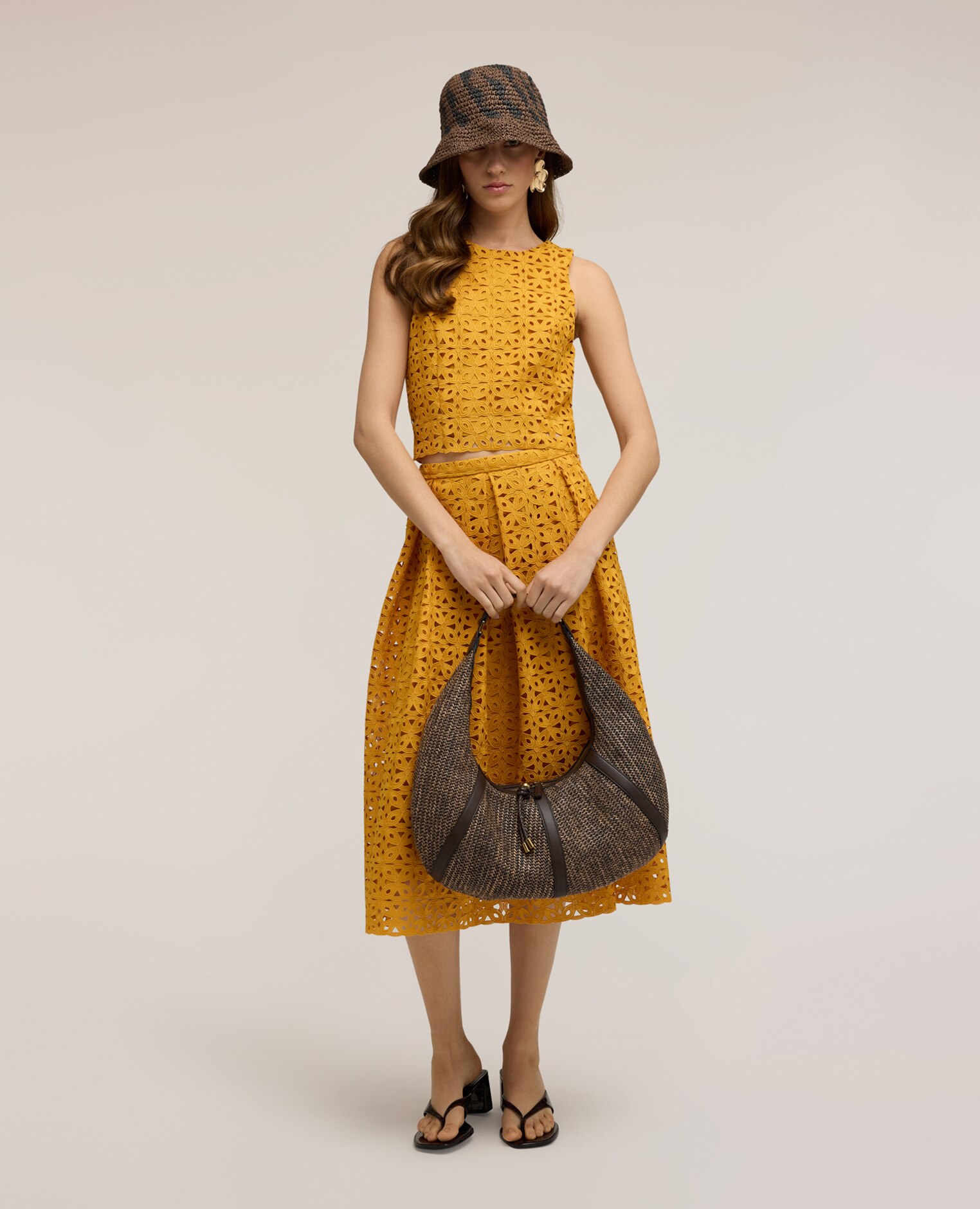 Top de mujer de encaje de macramé ajuste entallado - Motivi - Amarillo Amarillo-3