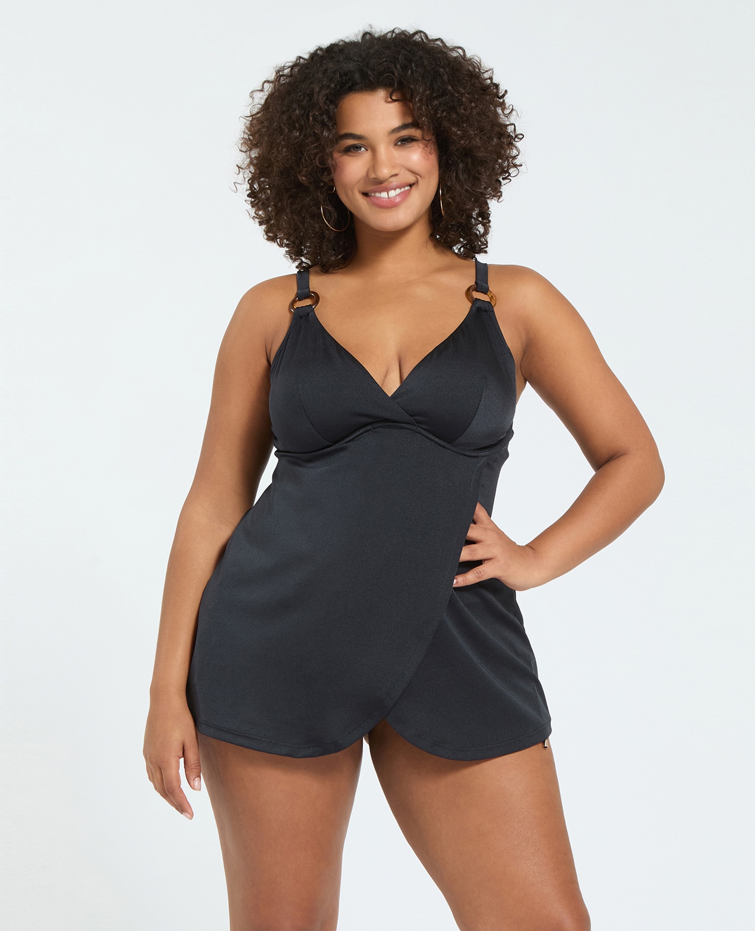 Fiorella Rubino - Top de mujer tankini con detalle de anilla tirantes multiposición con detalles de anilla.