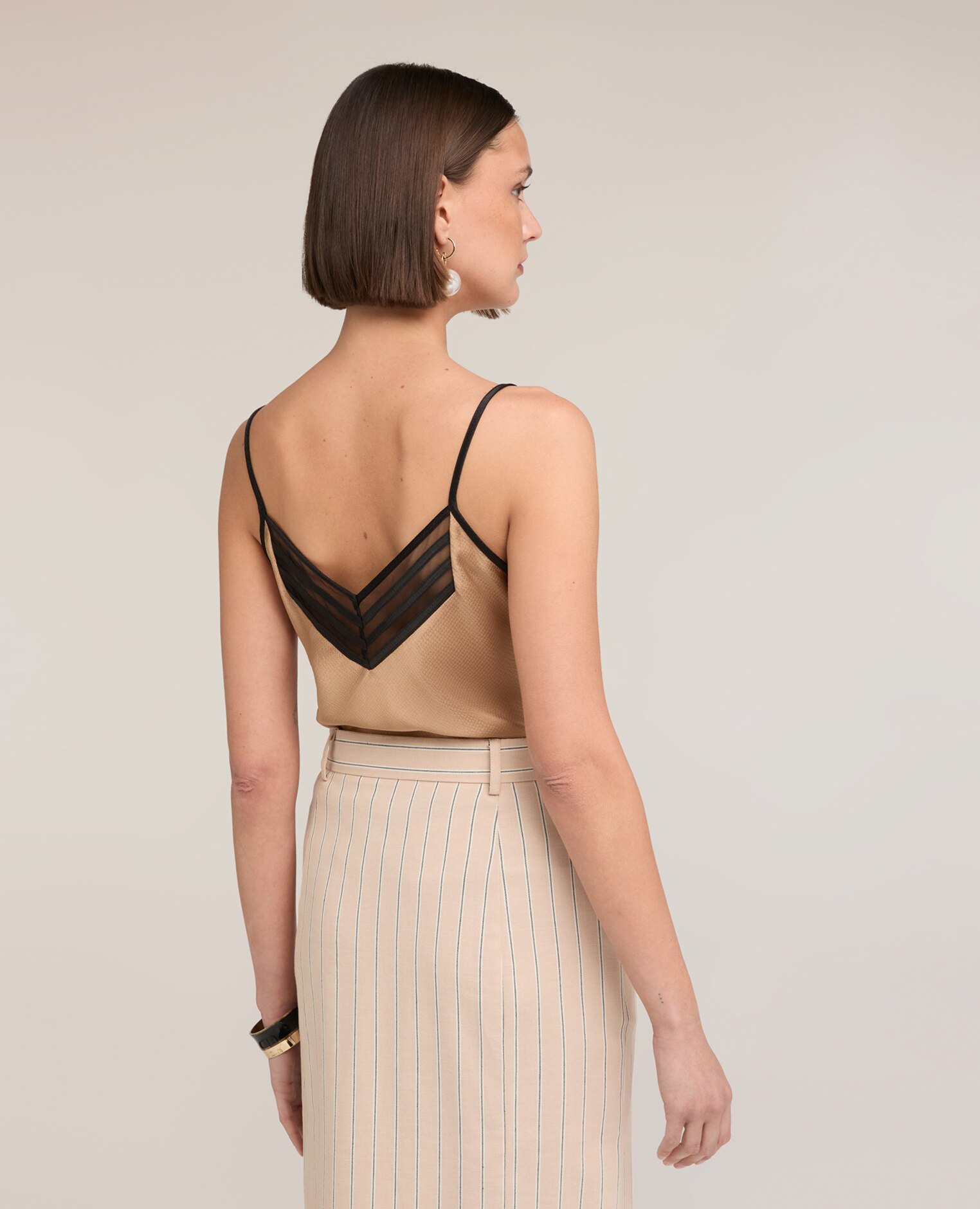 Top de mujer de raso con borde de tul tirantes finos ajustables - Motivi - Beige Beige-2
