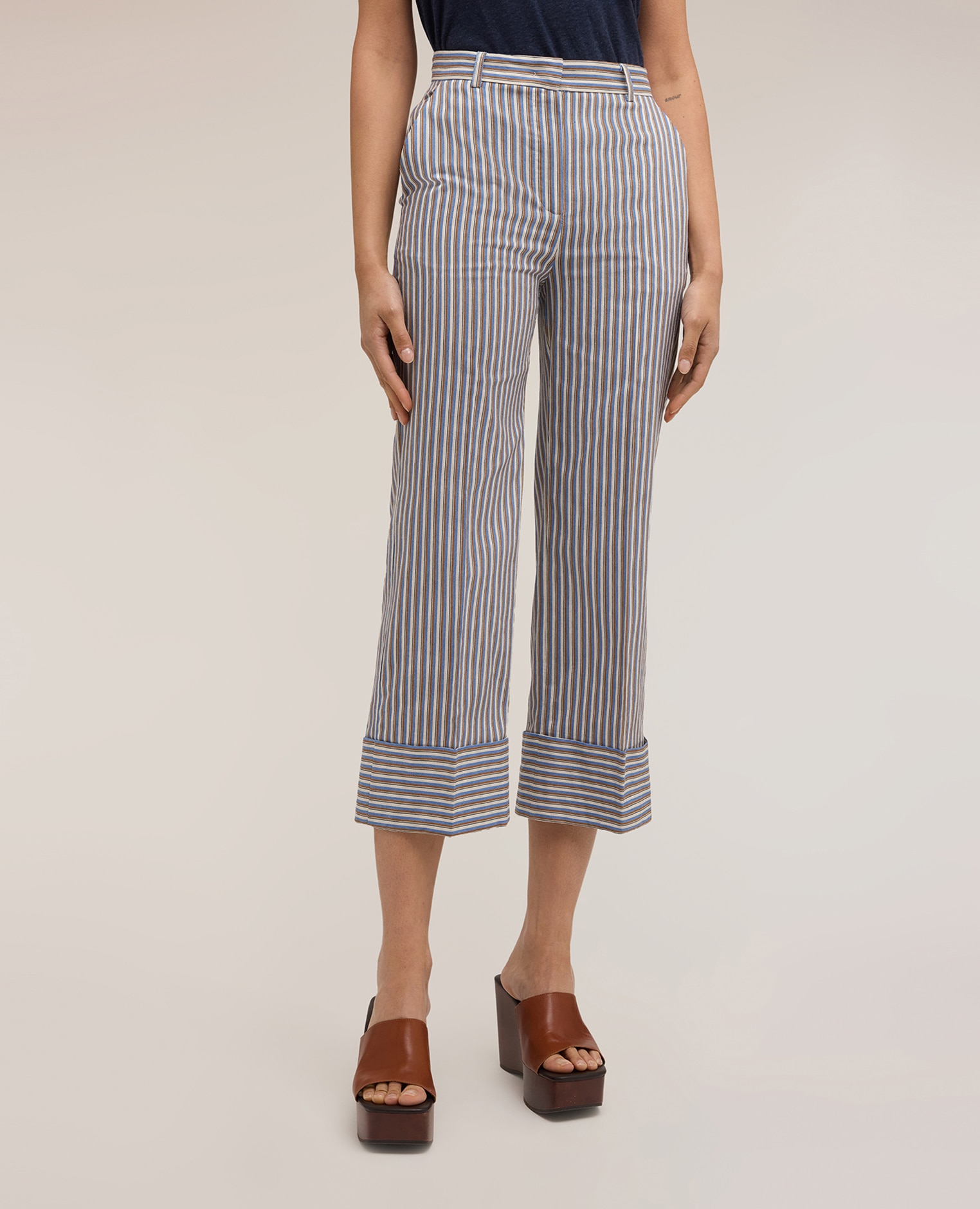 Pantalones de mujer cropped a rayas en mezcla de algodón ajuste regular cierre frontal con botones y cremallera - Motivi - Azul claro Azul claro-3