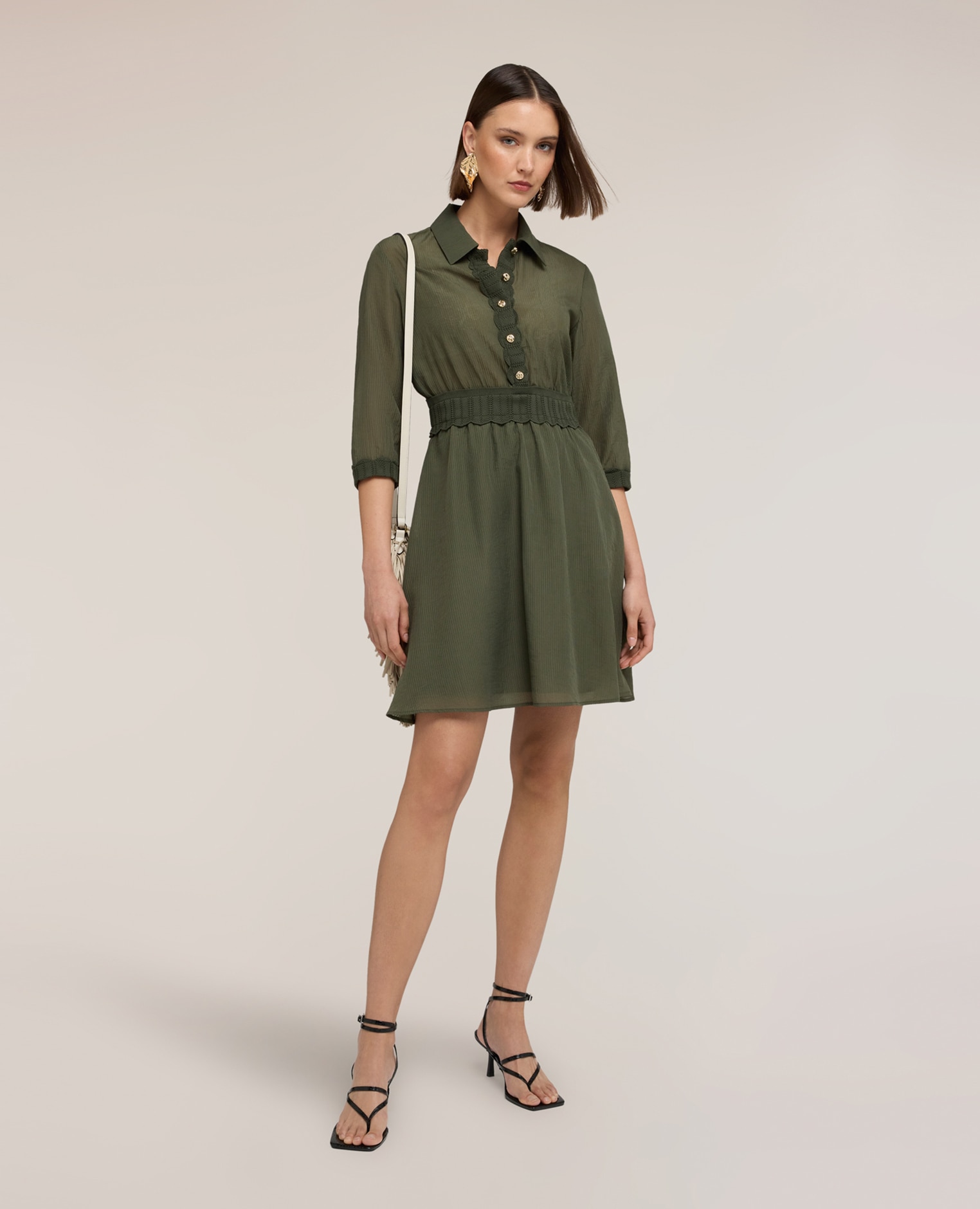 Vestido camisero en crepón mezcla lyocell abertura frontal con botones y cremallera cintura con banda elástica - Motivi - Kaki Kaki-1