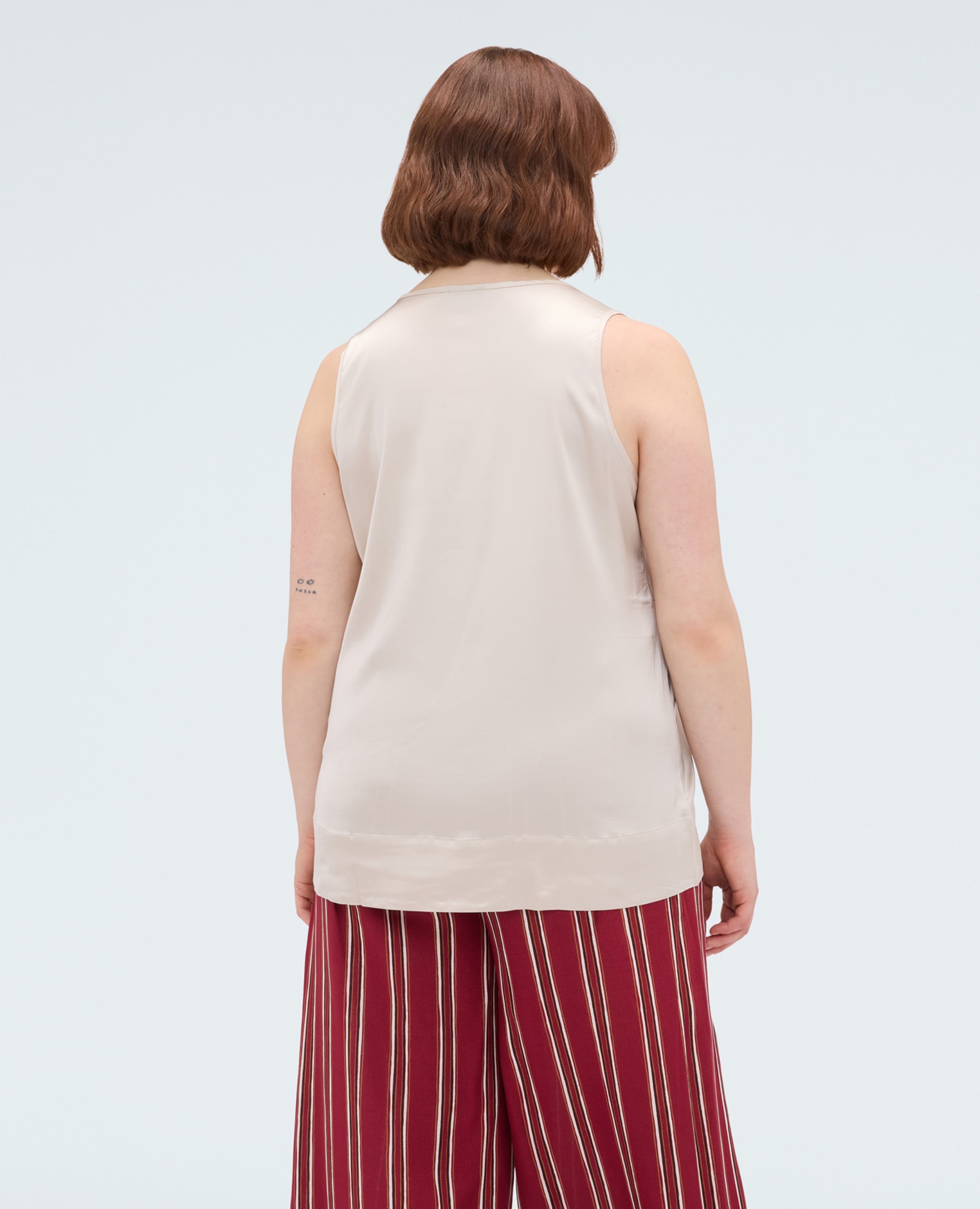 Top de mujer de raso de viscosa elástico tejido para una sensación agradable en la piel - Fiorella Rubino - Beige Beige-2