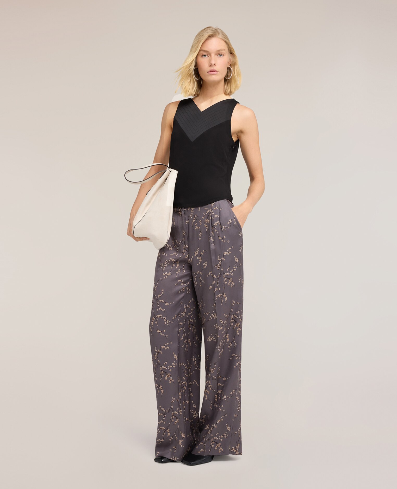 Top de mujer de georgette con escote en v cierre con cremallera lateral - Motivi - Negro Negro-3