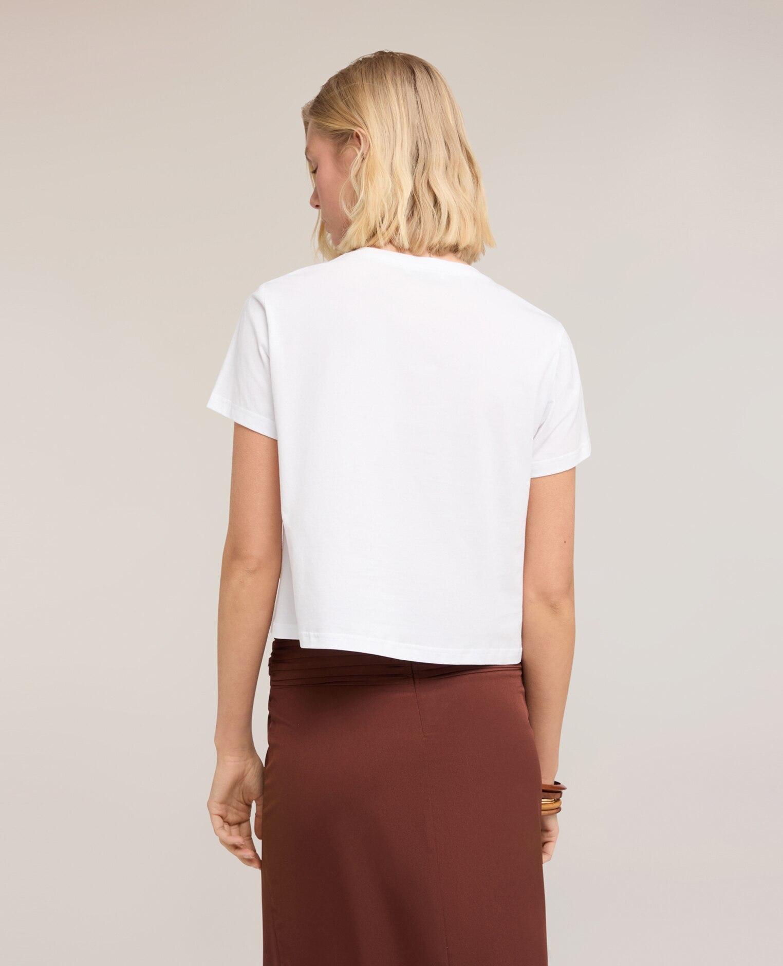 Camiseta de mujer con bordado de lentejuelas ajuste regular con escote redondo - Motivi - Blanco Blanco-2