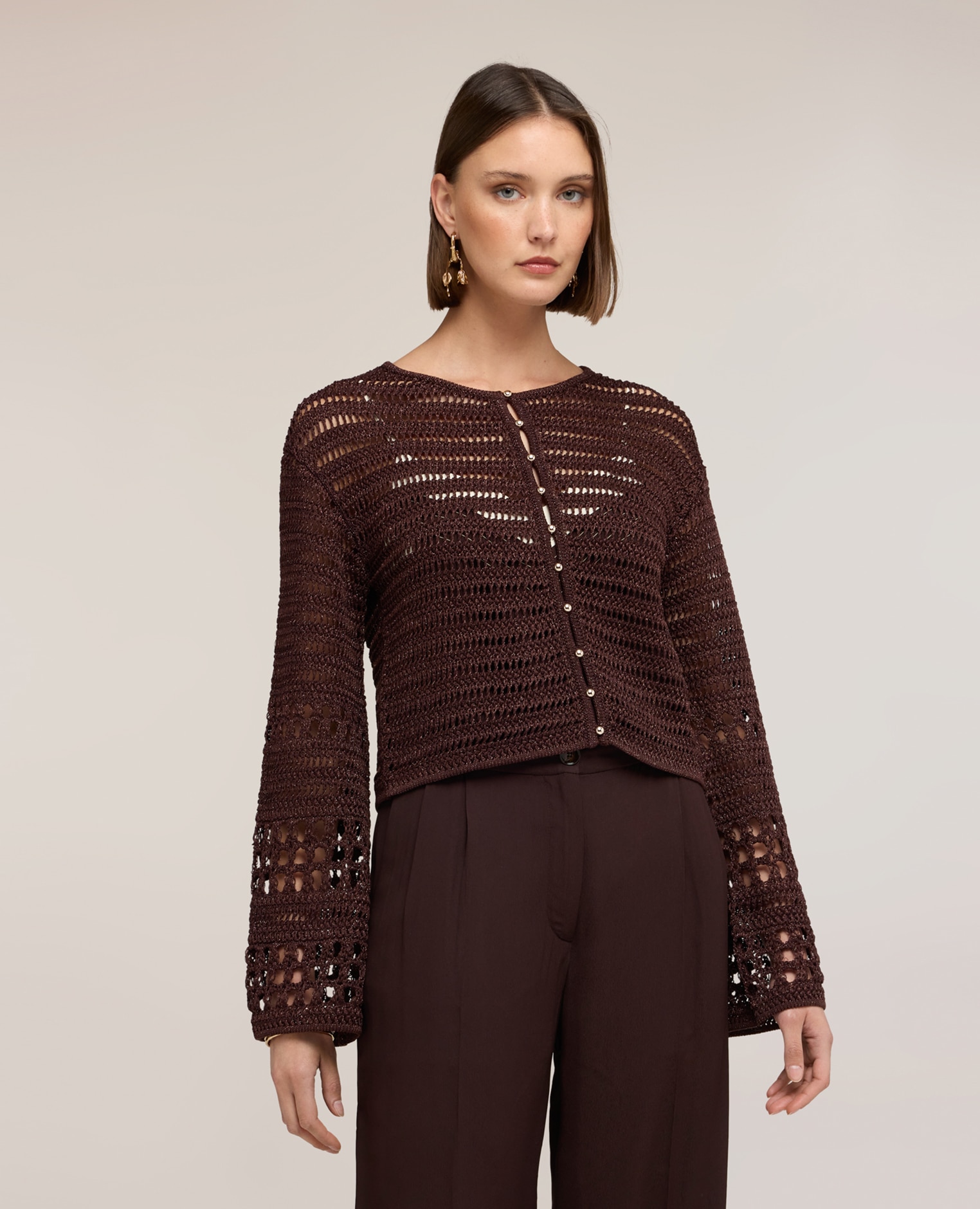 Chaqueta de mujer de punto calado con mezcla de lurex abertura frontal con botones abombados a la vista ajuste regular - Motivi - Marrón Marrón-1