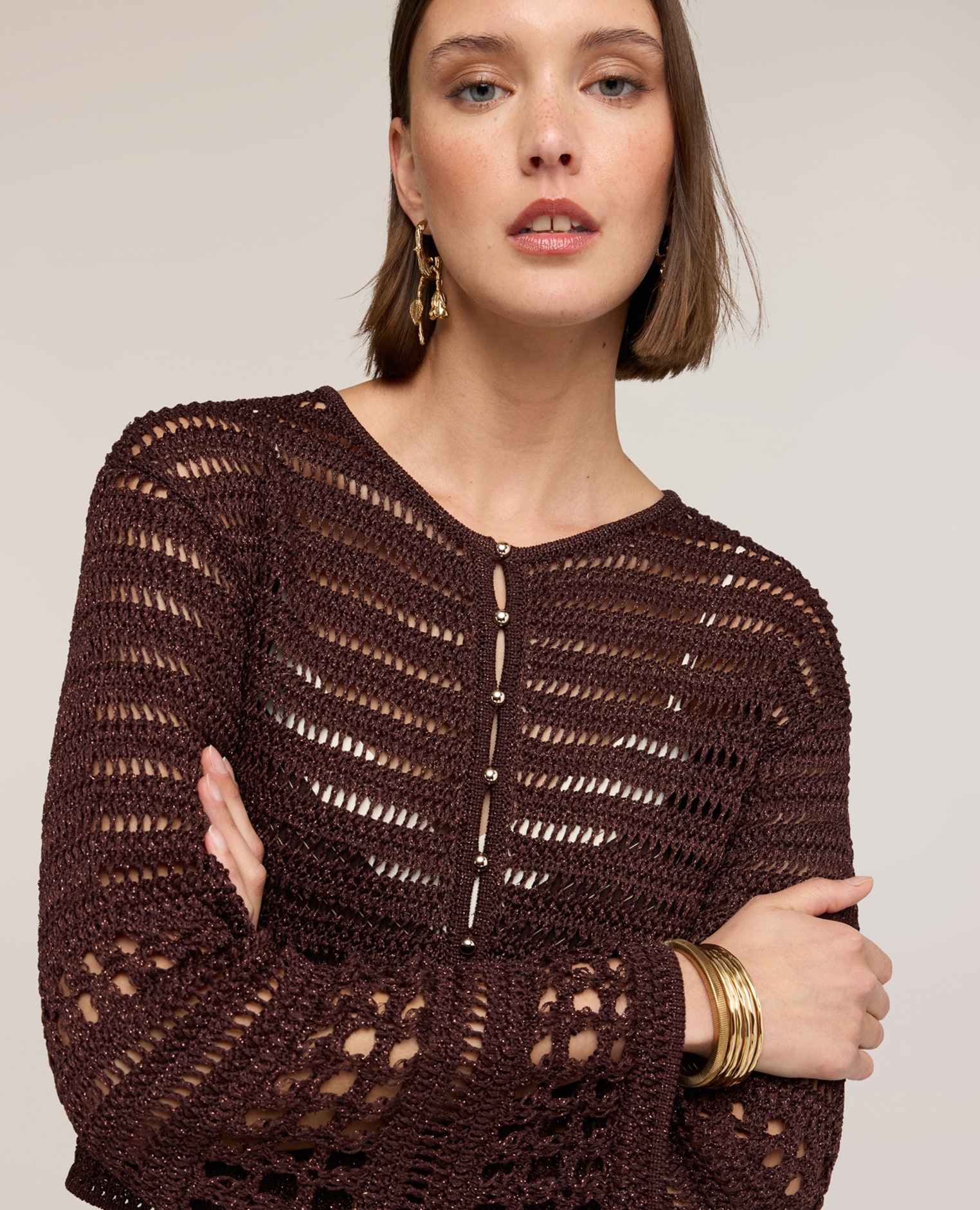 Chaqueta de mujer de punto calado con mezcla de lurex abertura frontal con botones abombados a la vista ajuste regular - Motivi - Marrón Marrón-4