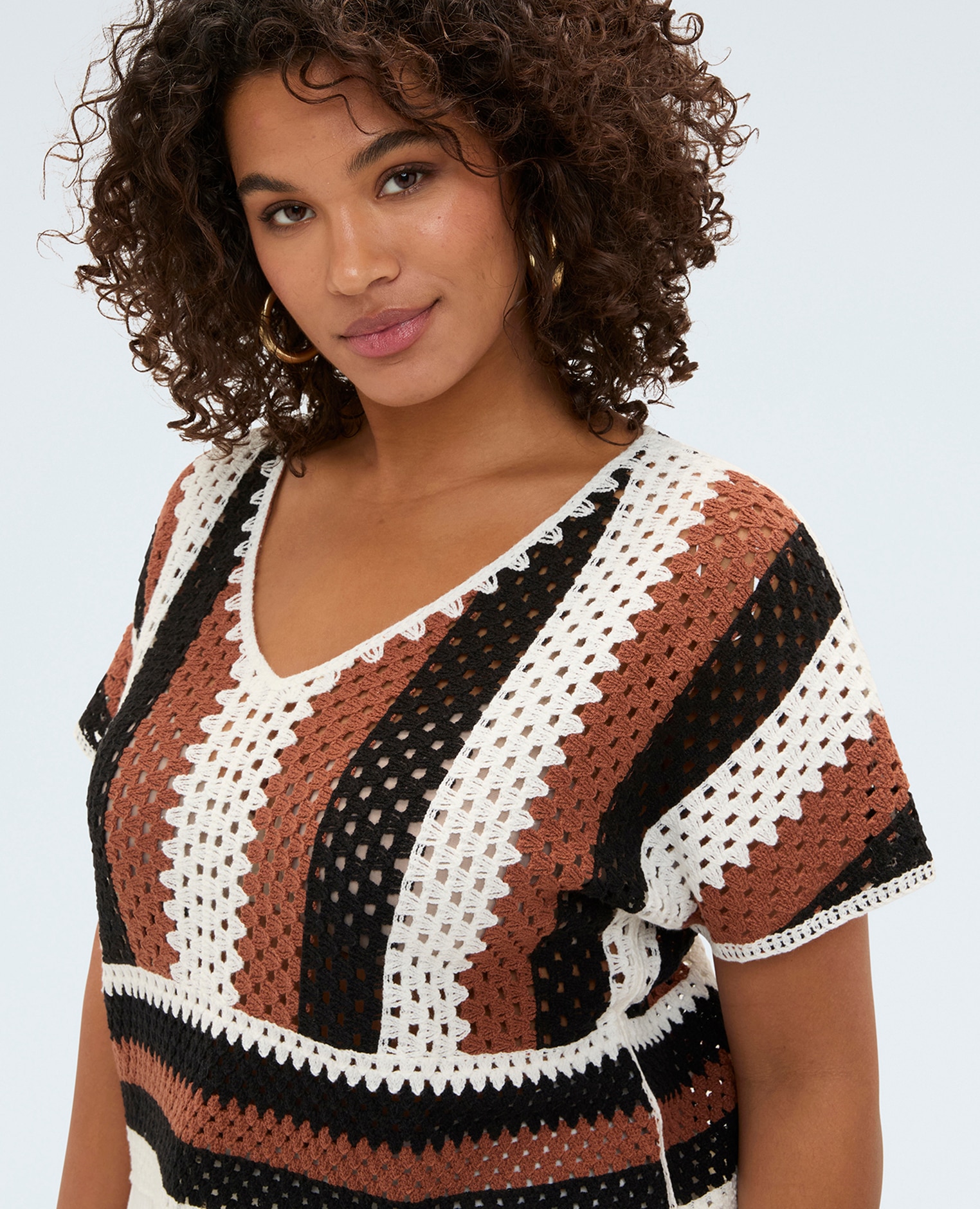 Jersey de mujer calado a rayas mezcla dos tejidos diferentes para un diseño boho chic - Fiorella Rubino - Blanco Blanco-4